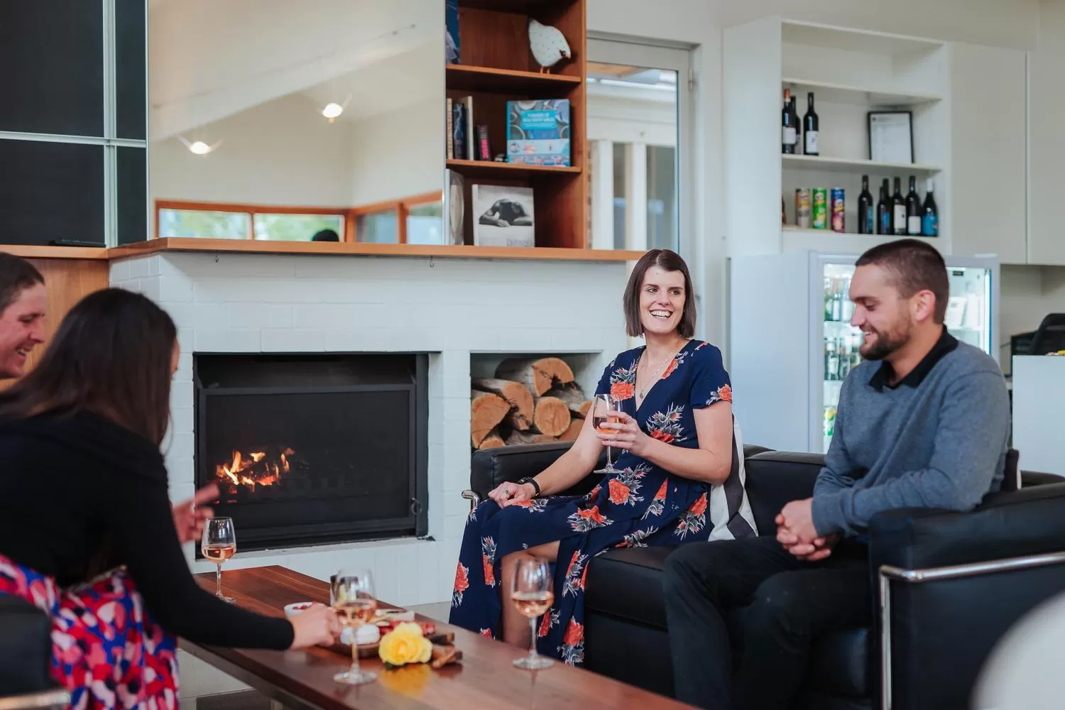 Communal lounge/ TV room in The Horatio Motel Mudgee