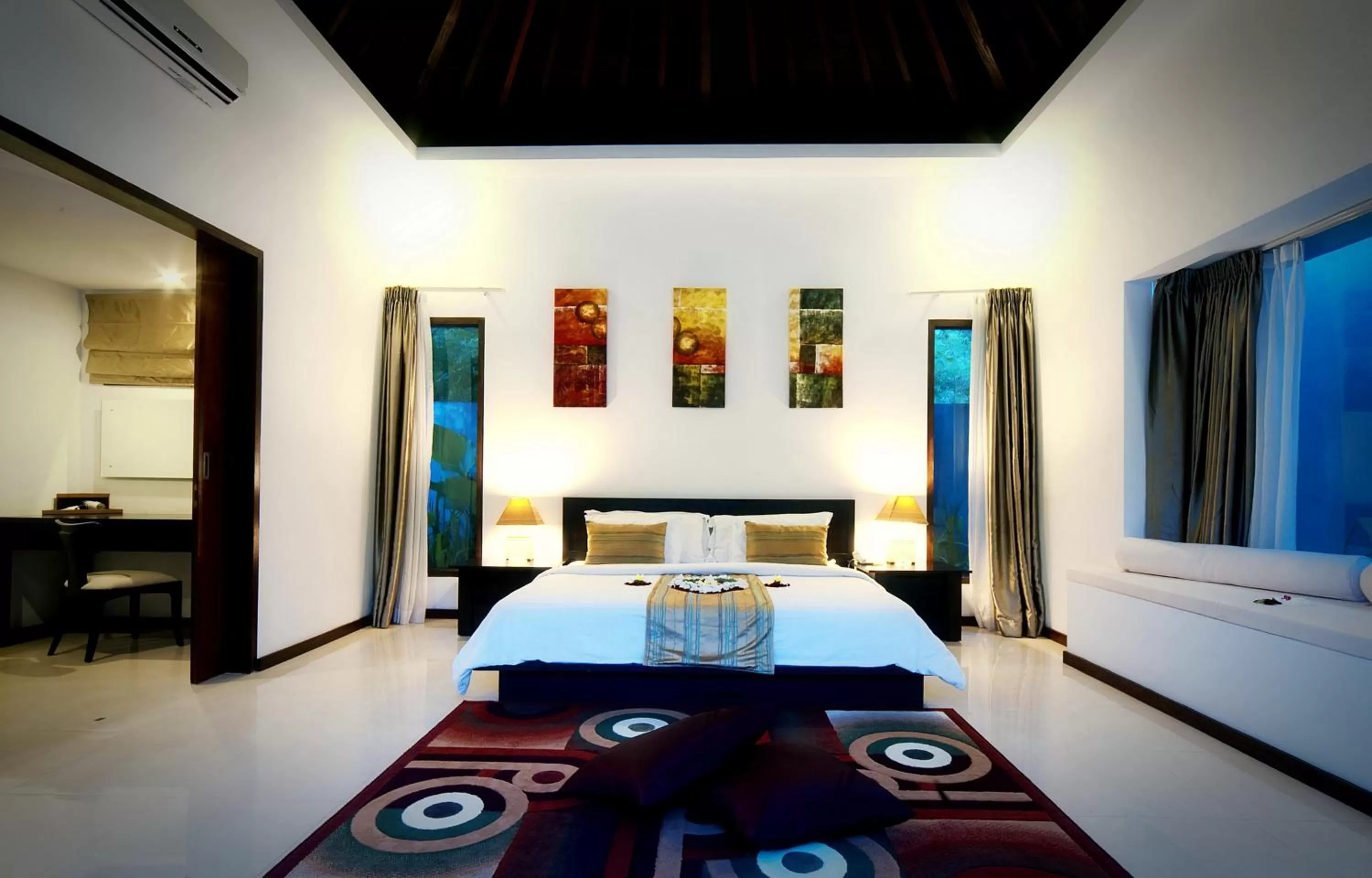 Photo of the whole room, Bed in Kebun Villas & Resort