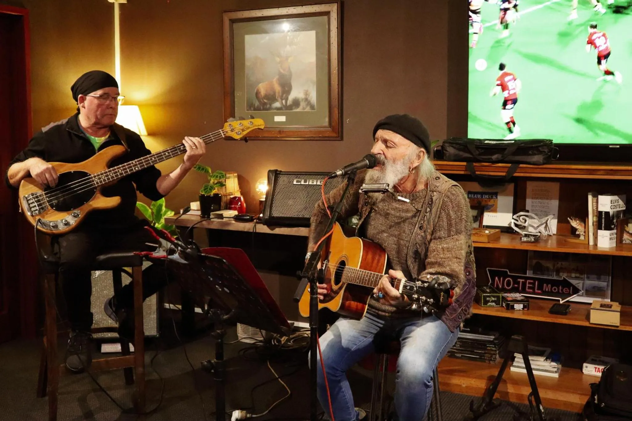 Dining area in Parklands Motorlodge & Holiday Park