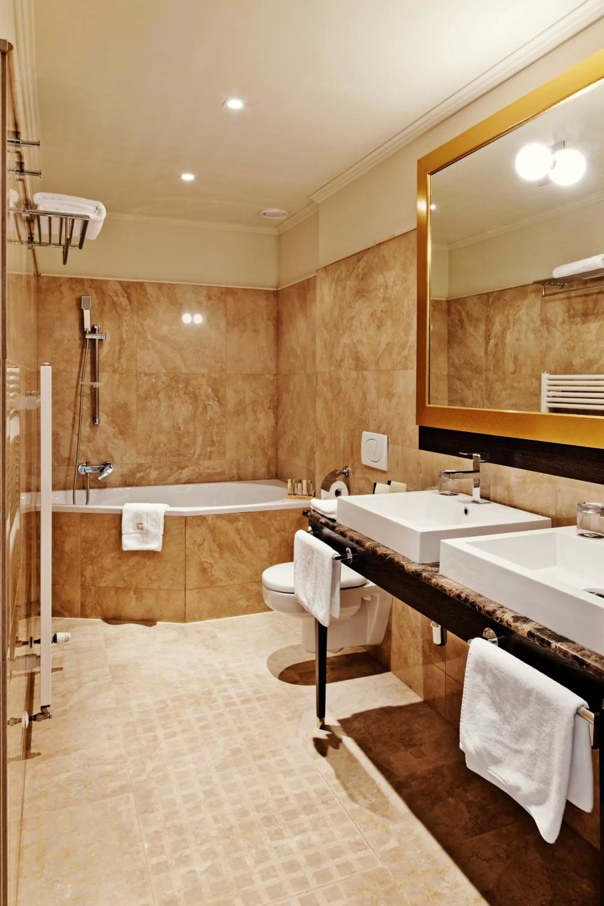 Bathroom in Grandezza Hotel Luxury Palace