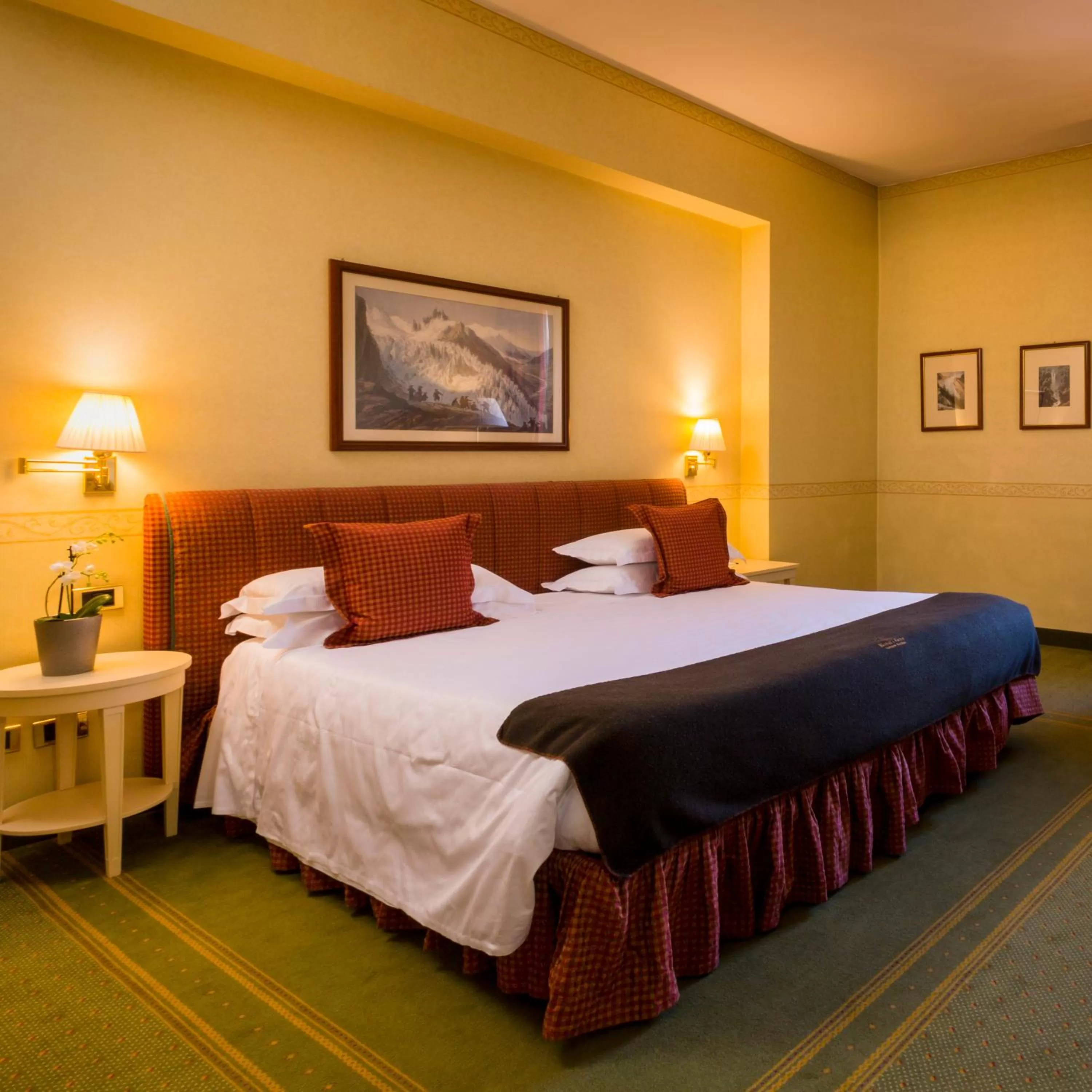 Photo of the whole room, Bed in Grand Hotel Royal E Golf