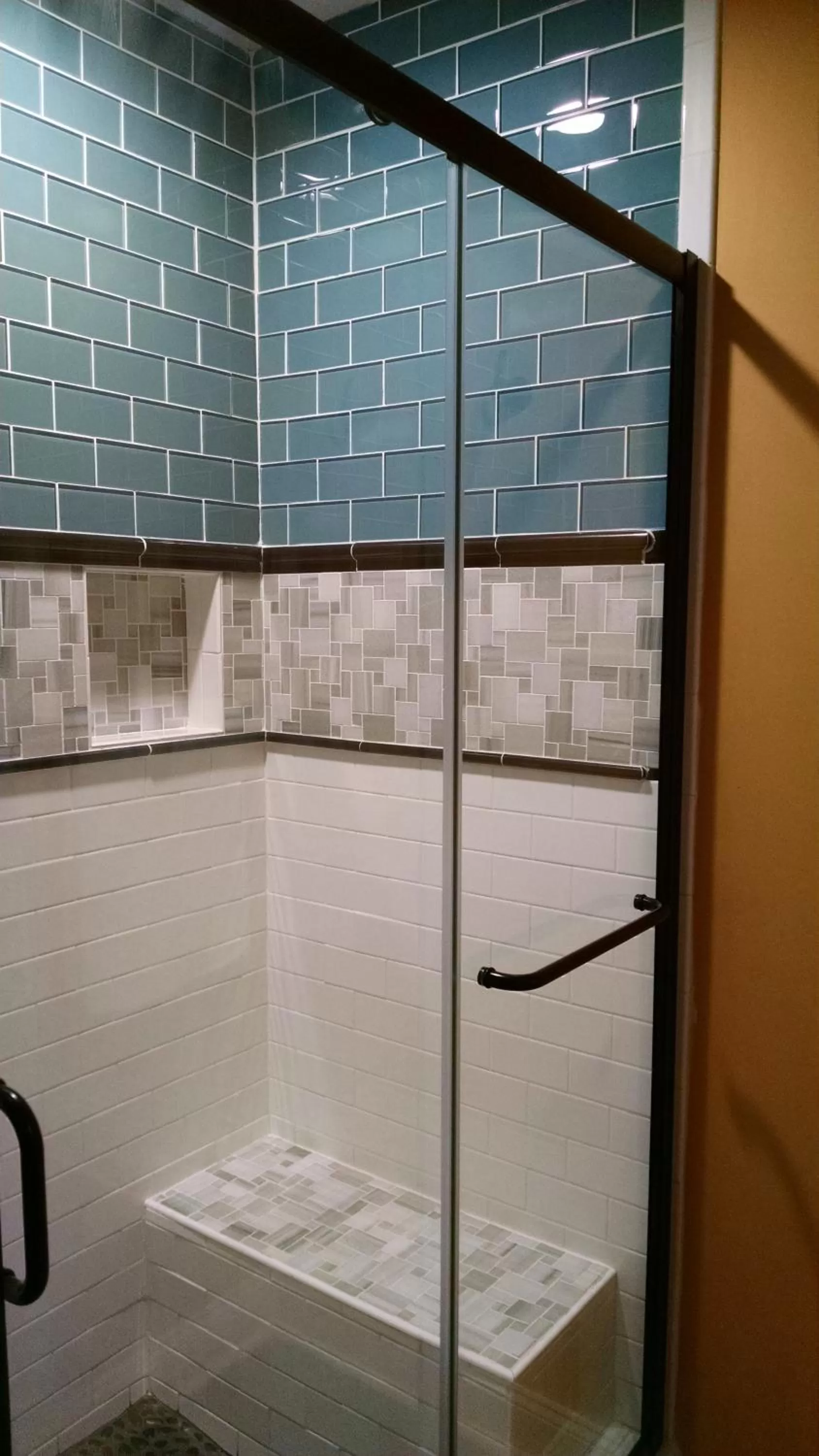 Bathroom in Georges on York B&B