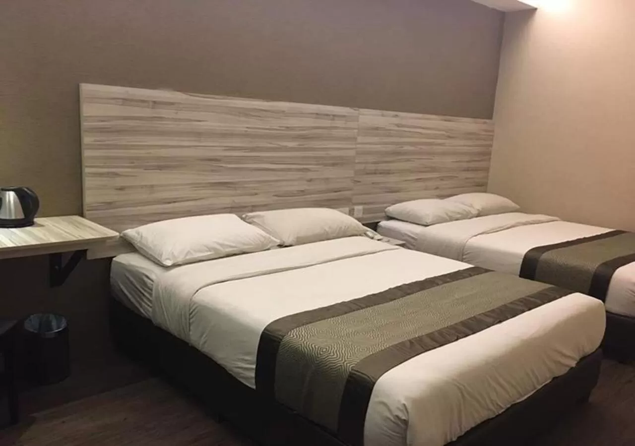 Bed in Hotel Austin Paradise - Taman Pulai Utama