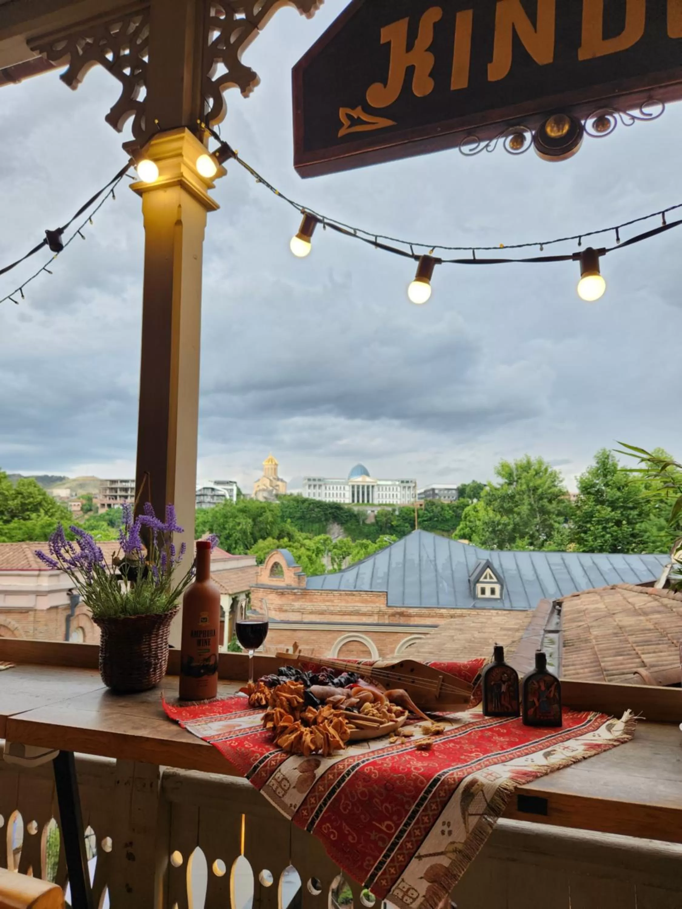 Property building in Kindli Boutique Hotel