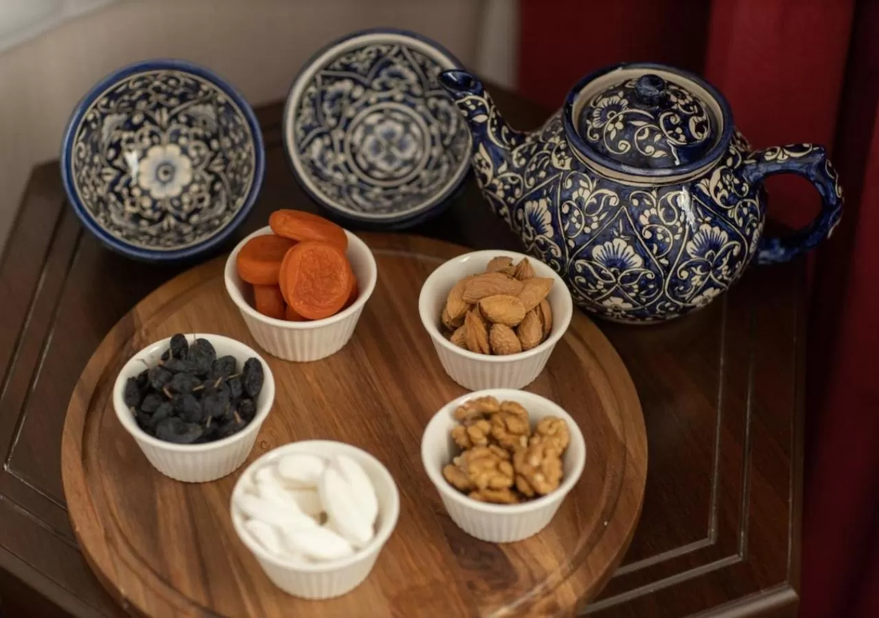 Decorative detail in The Shahar