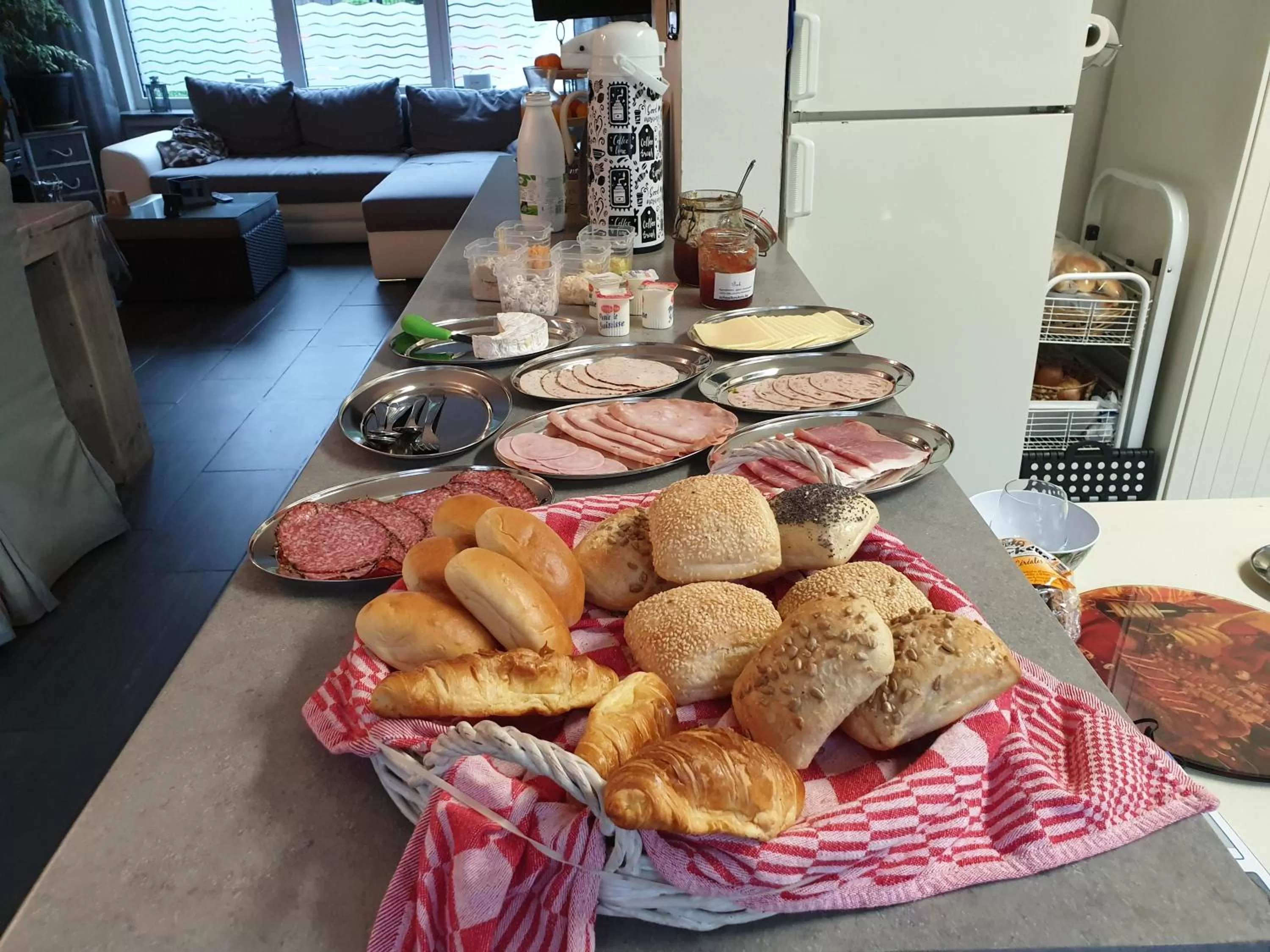 Breakfast in B&B Lazy Life