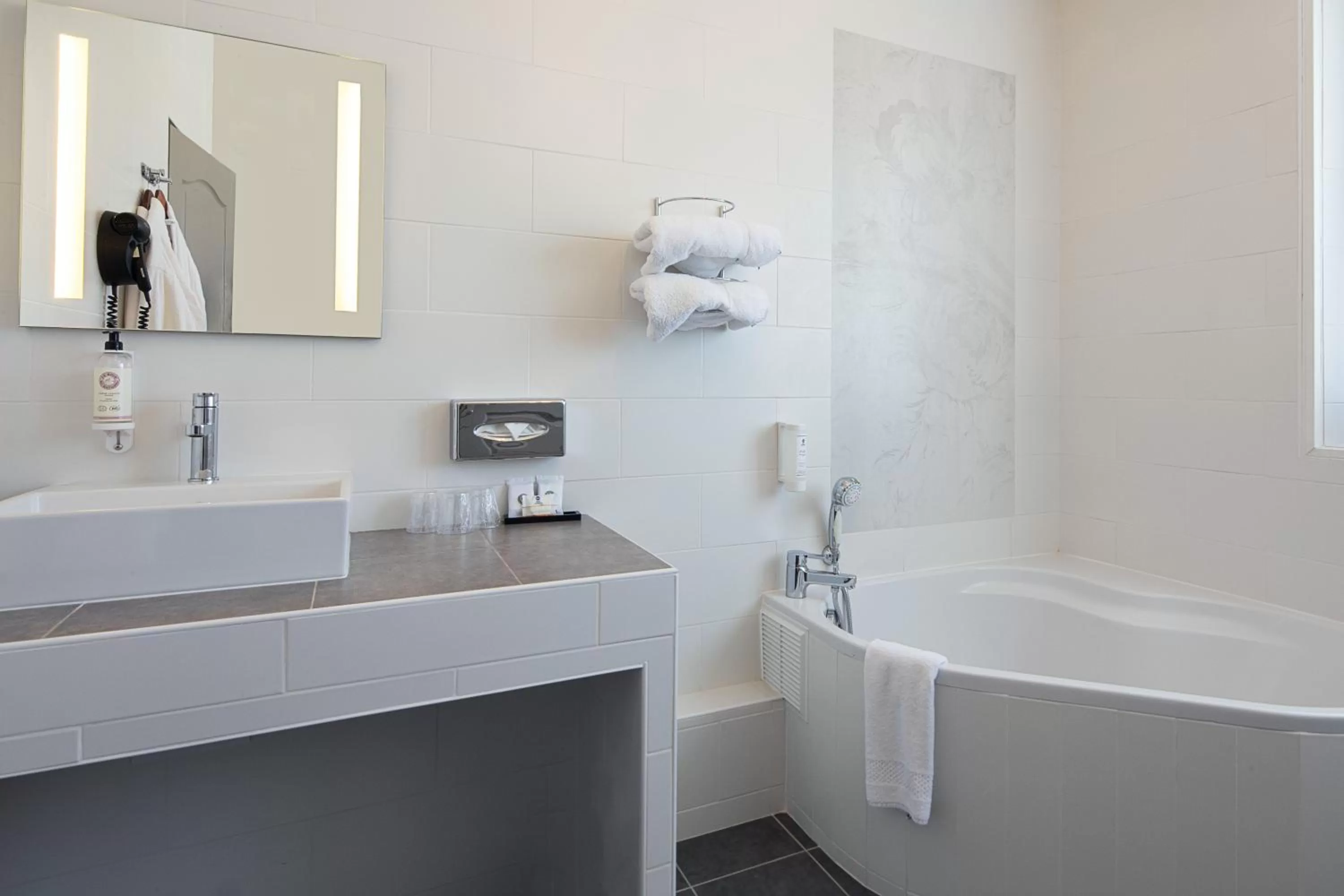 Bathroom in Best Western Central Hotel