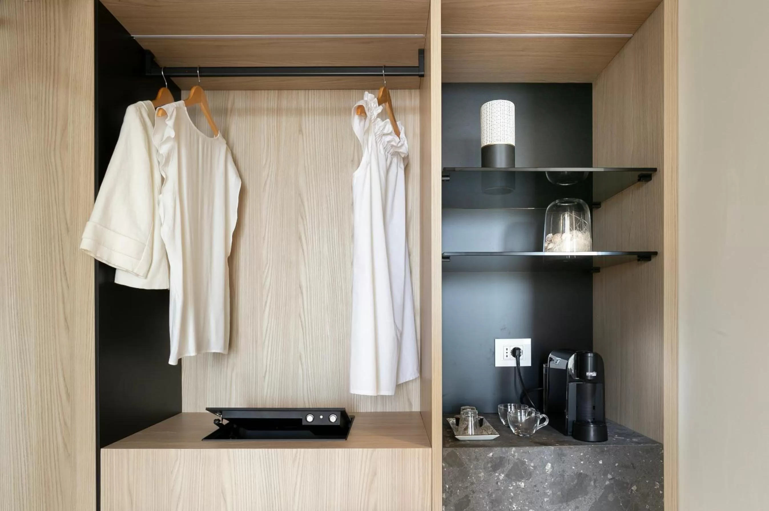 Bedroom in Hotel Ambasciatori