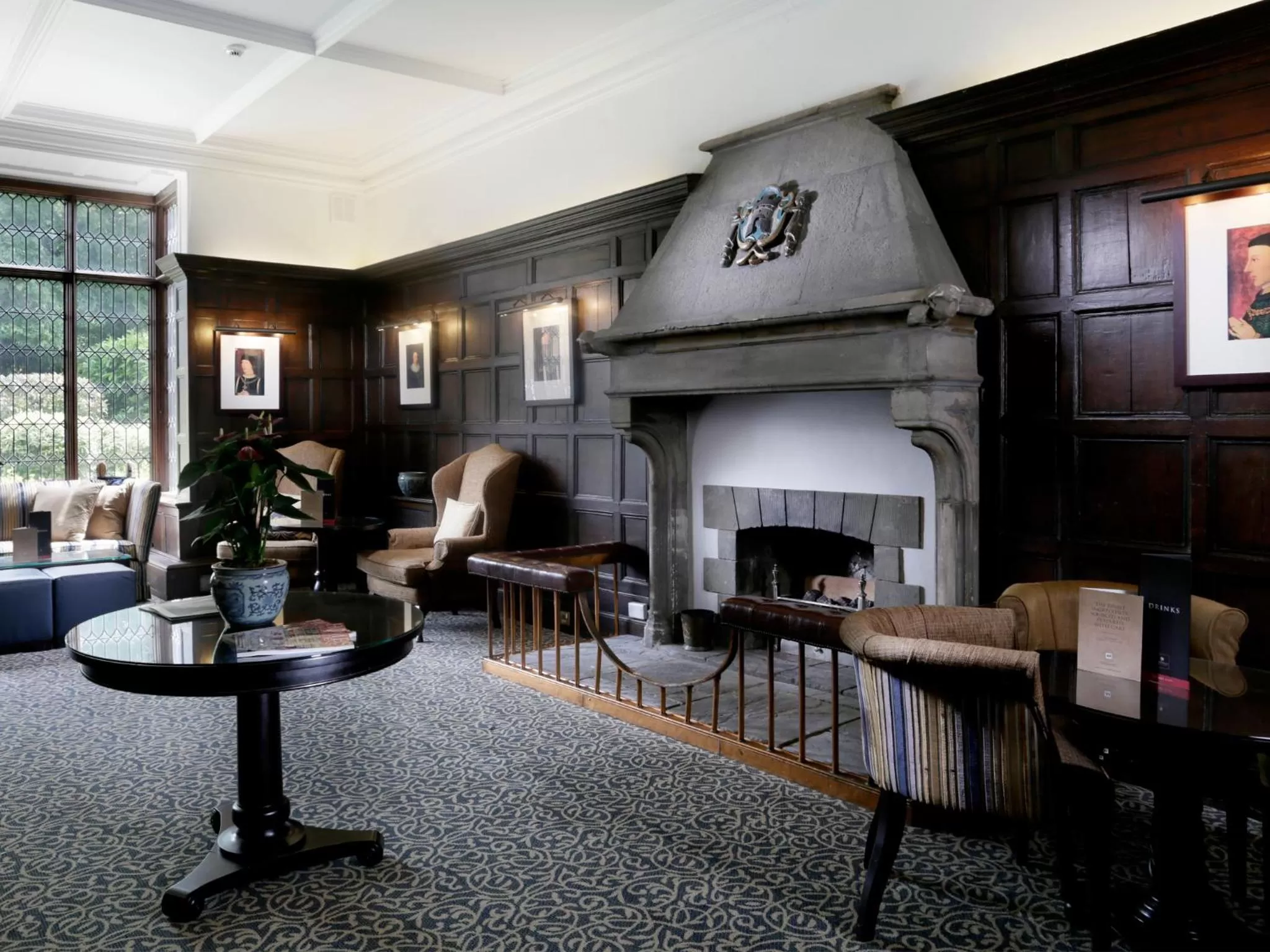 Lounge or bar in Macdonald Alveston Manor Hotel & Spa