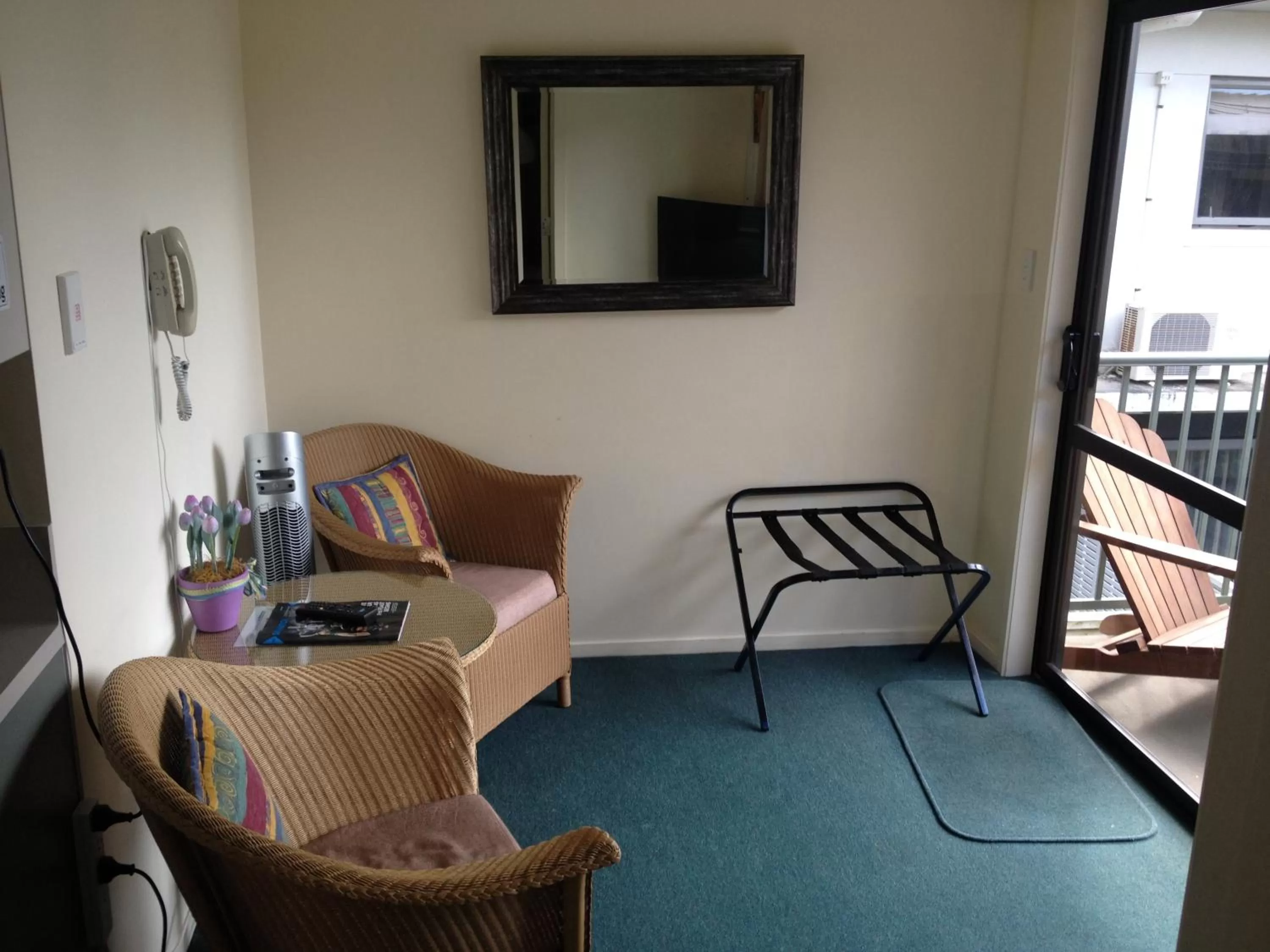 Day in Bay Sands Seafront Studios