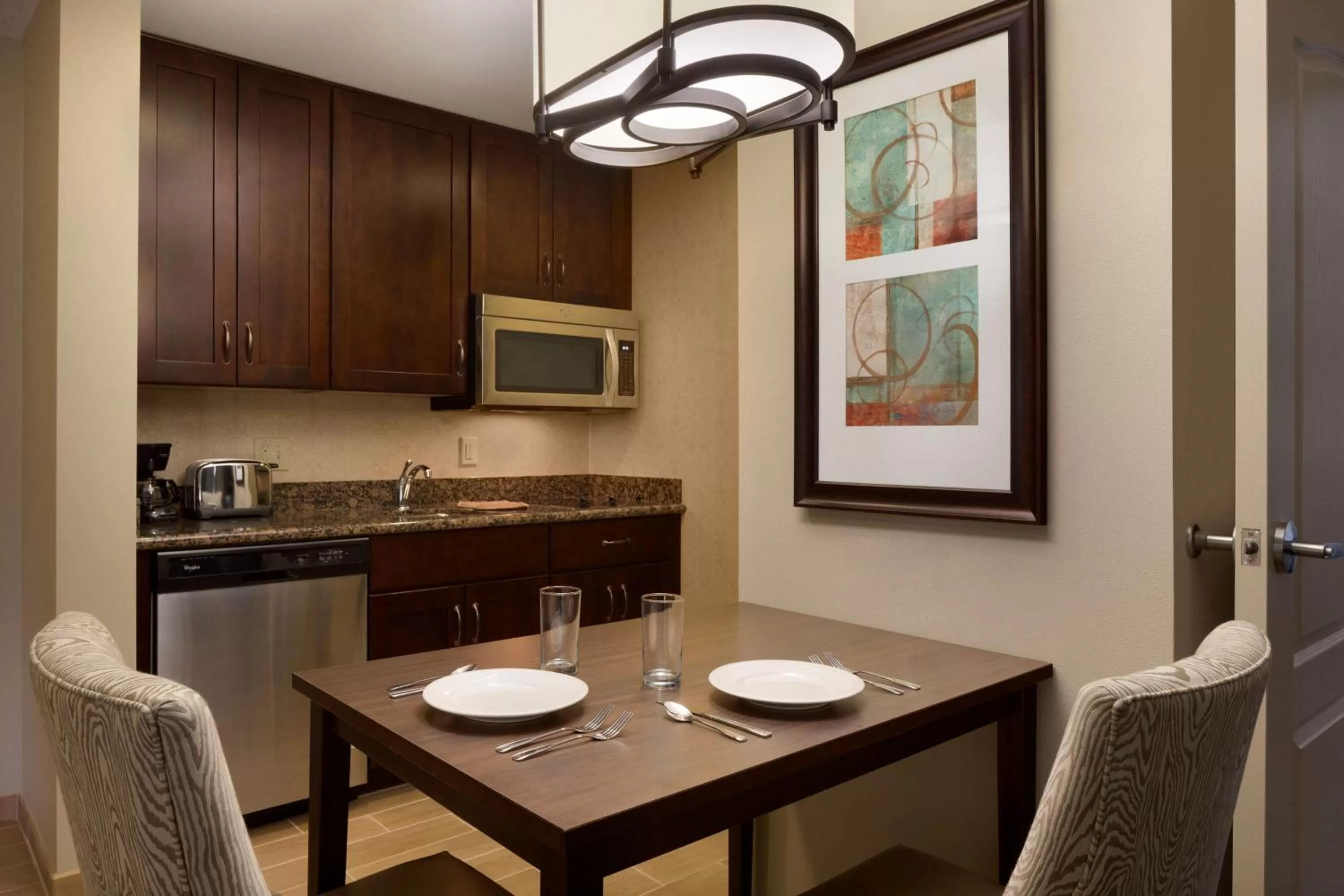 Coffee/tea facilities in Homewood Suites by Hilton Kalamazoo-Portage
