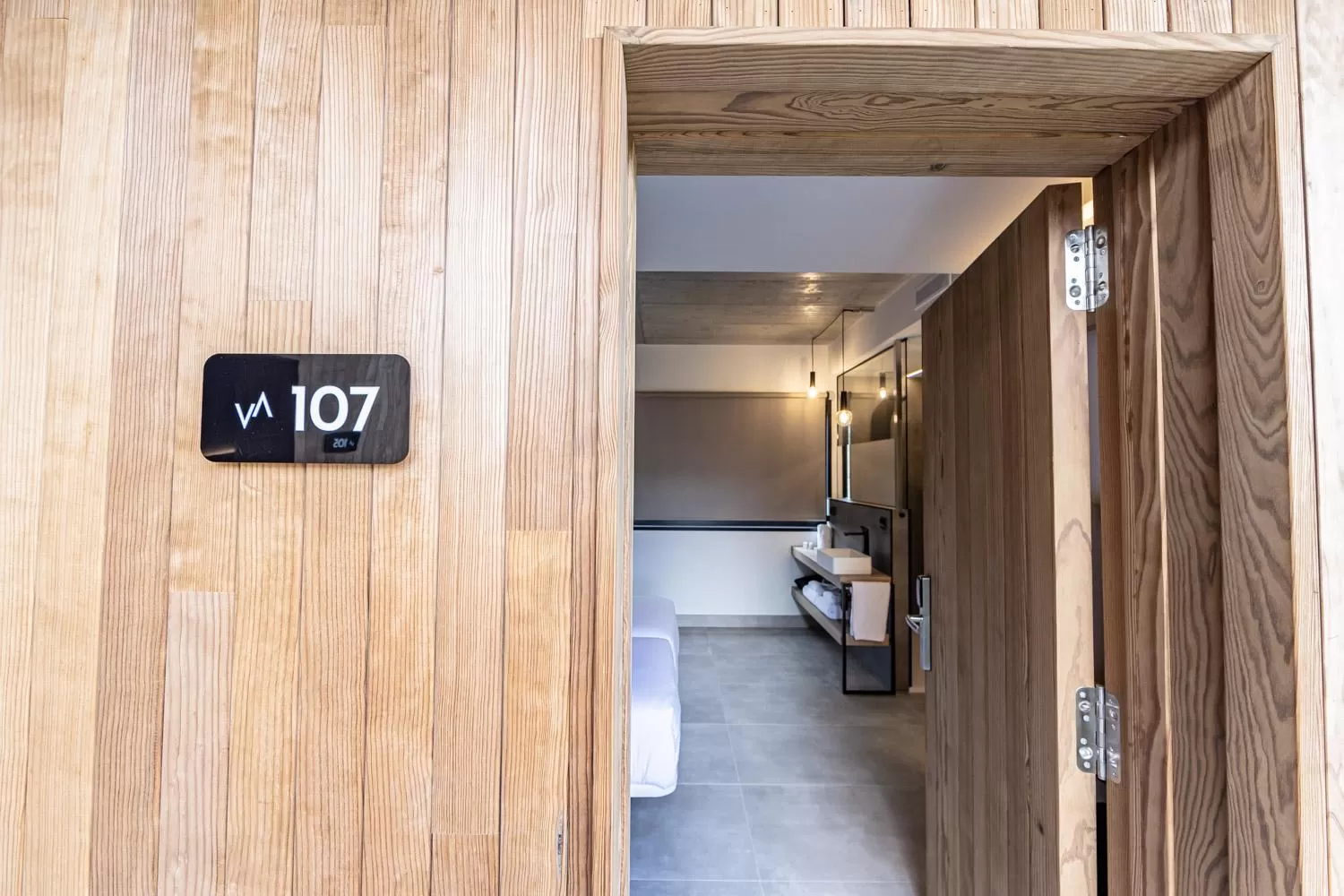 Logo/Certificate/Sign in Hospedium Hotel Devalar Do Mar