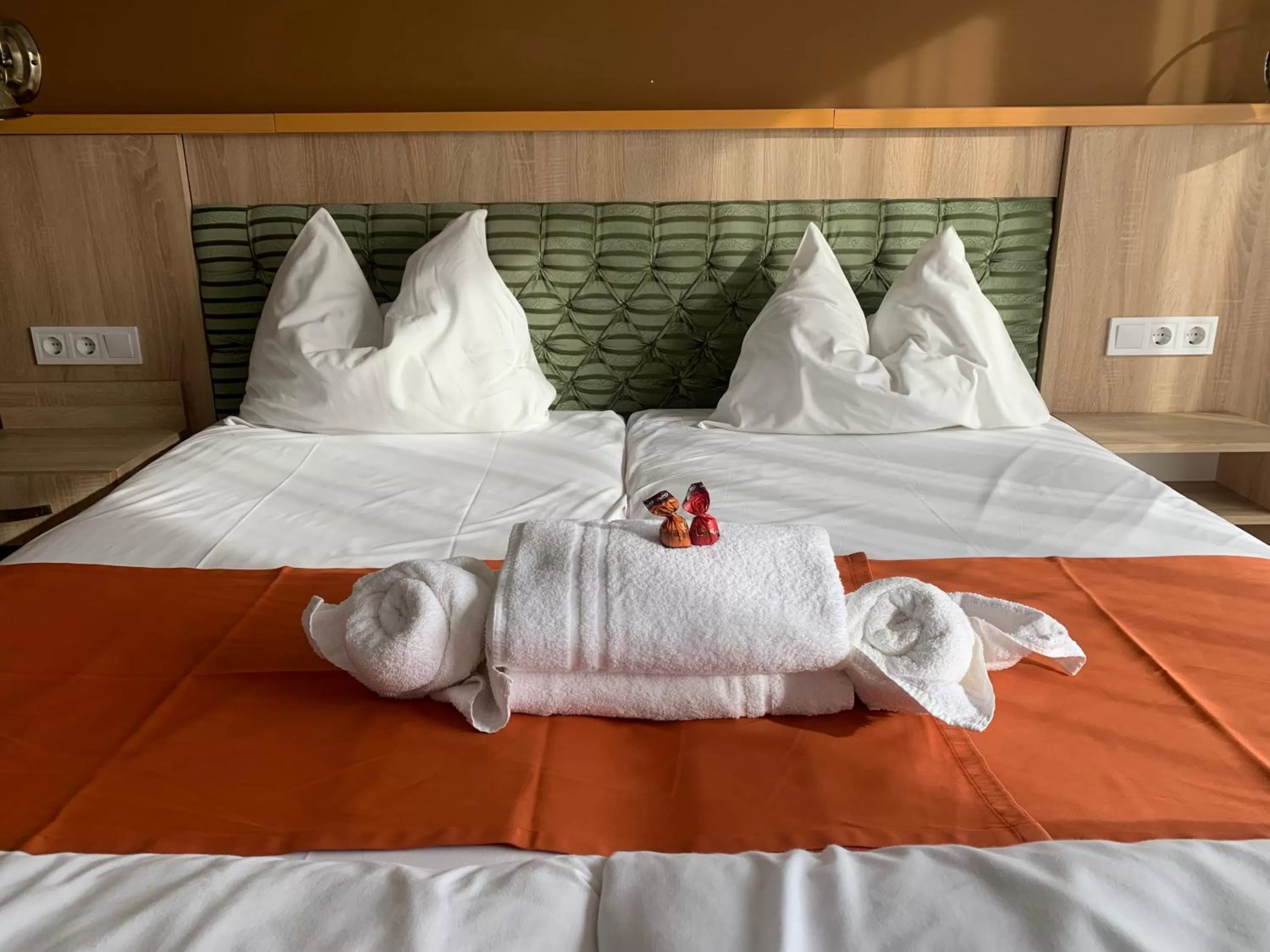 Bed in Várfal Wellness Panzió