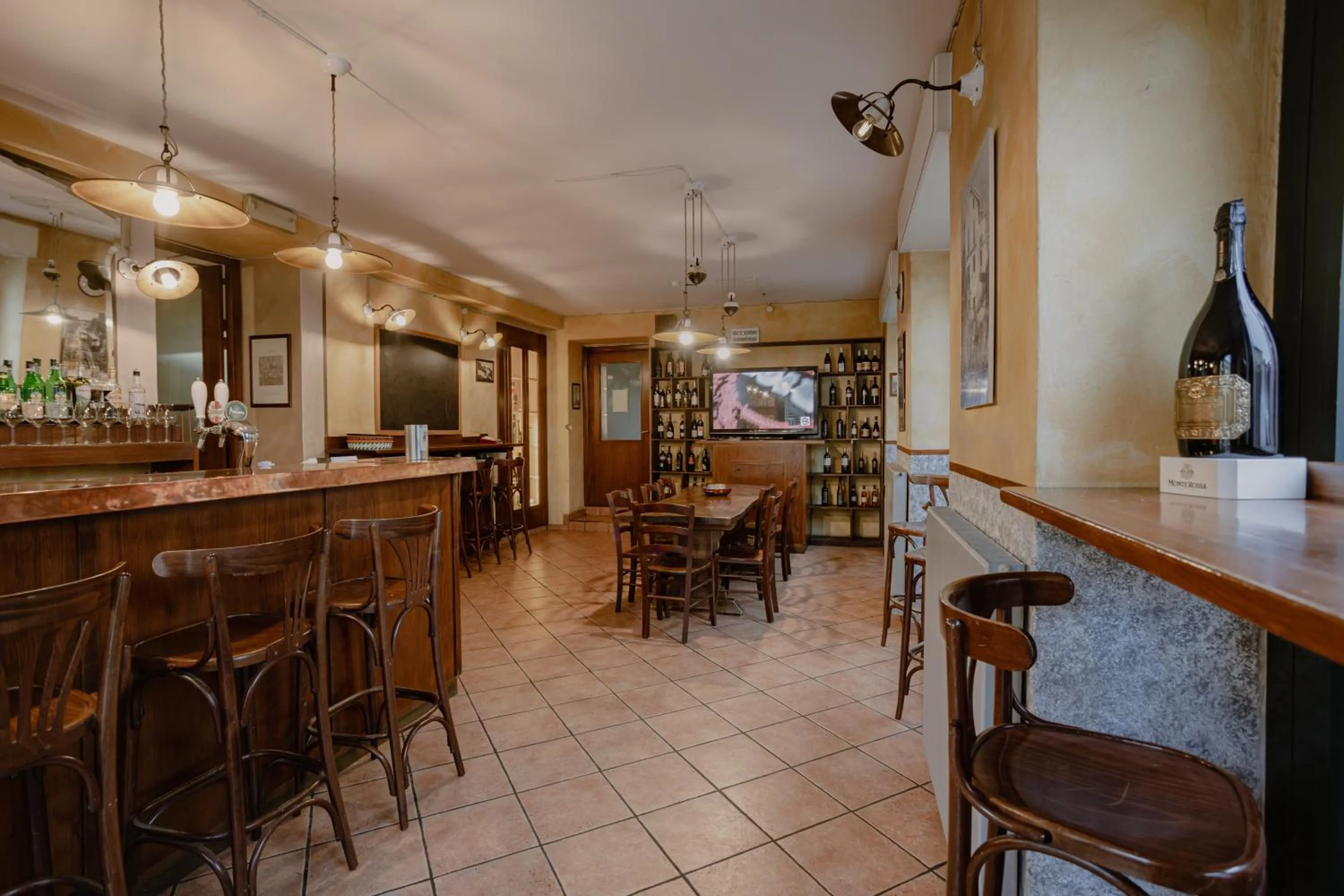 Lounge or bar in Locanda Milano 1873