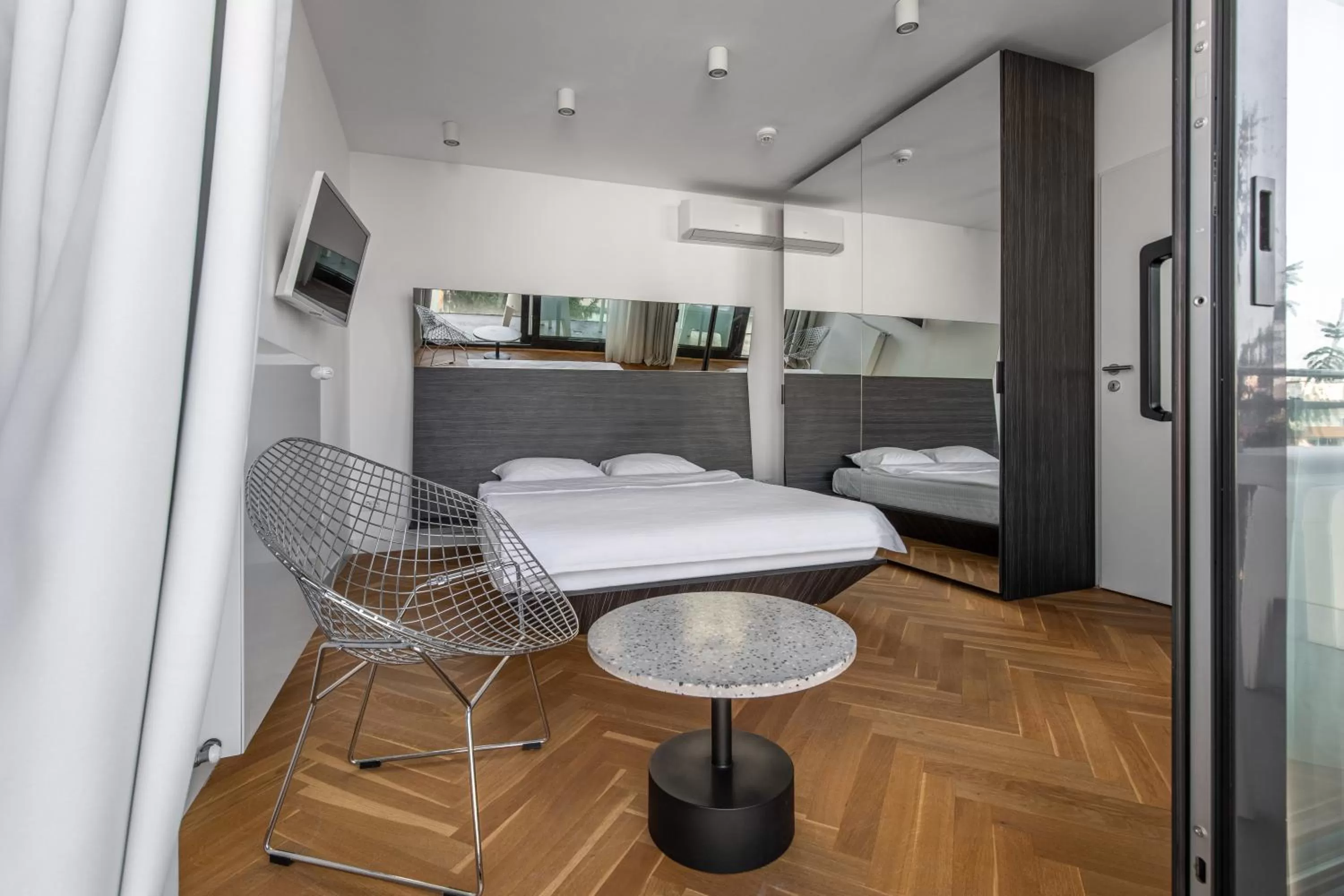 Bed in Aparthotel Blend City Center