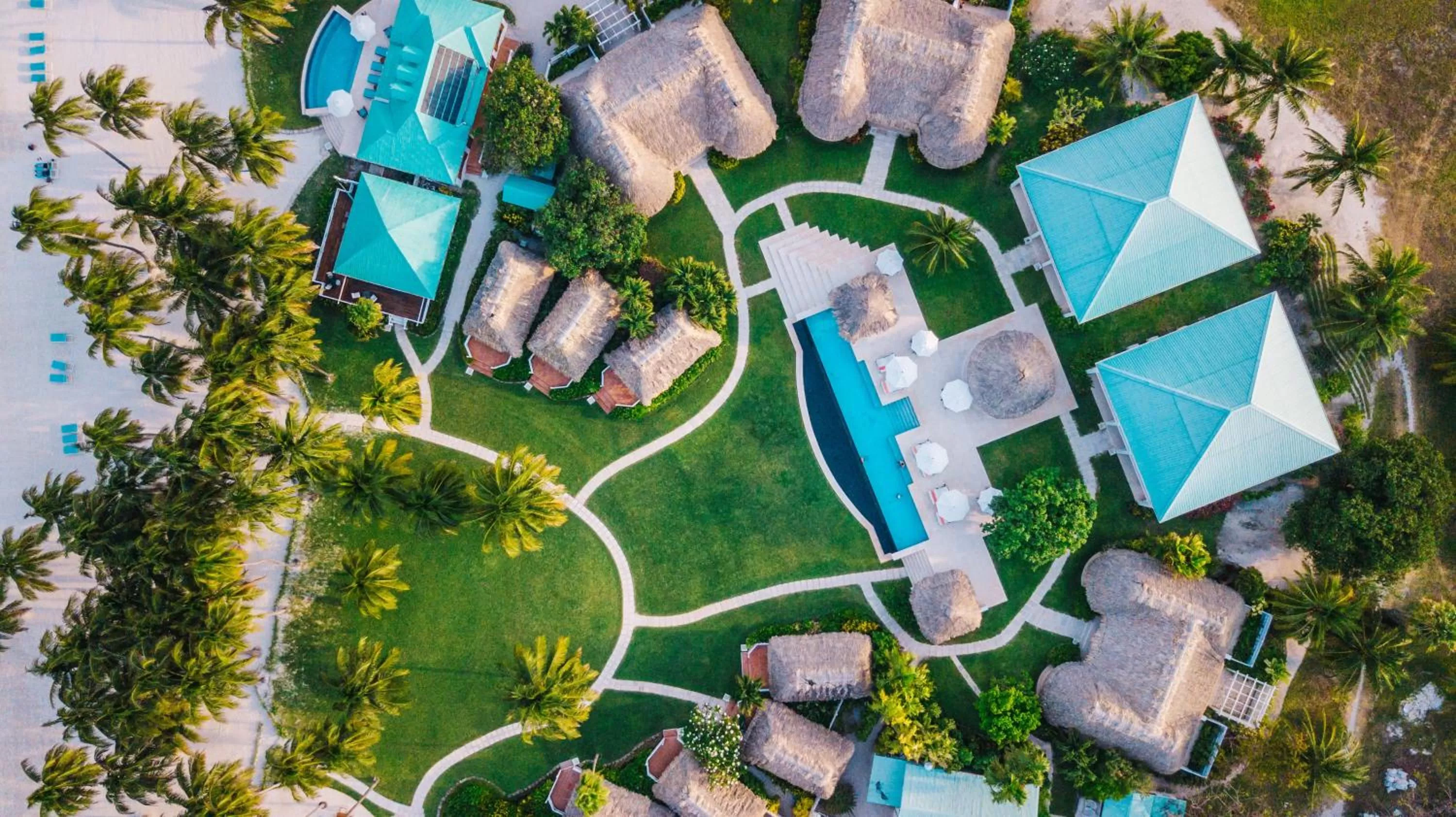 Patio in Victoria House Resort & Spa