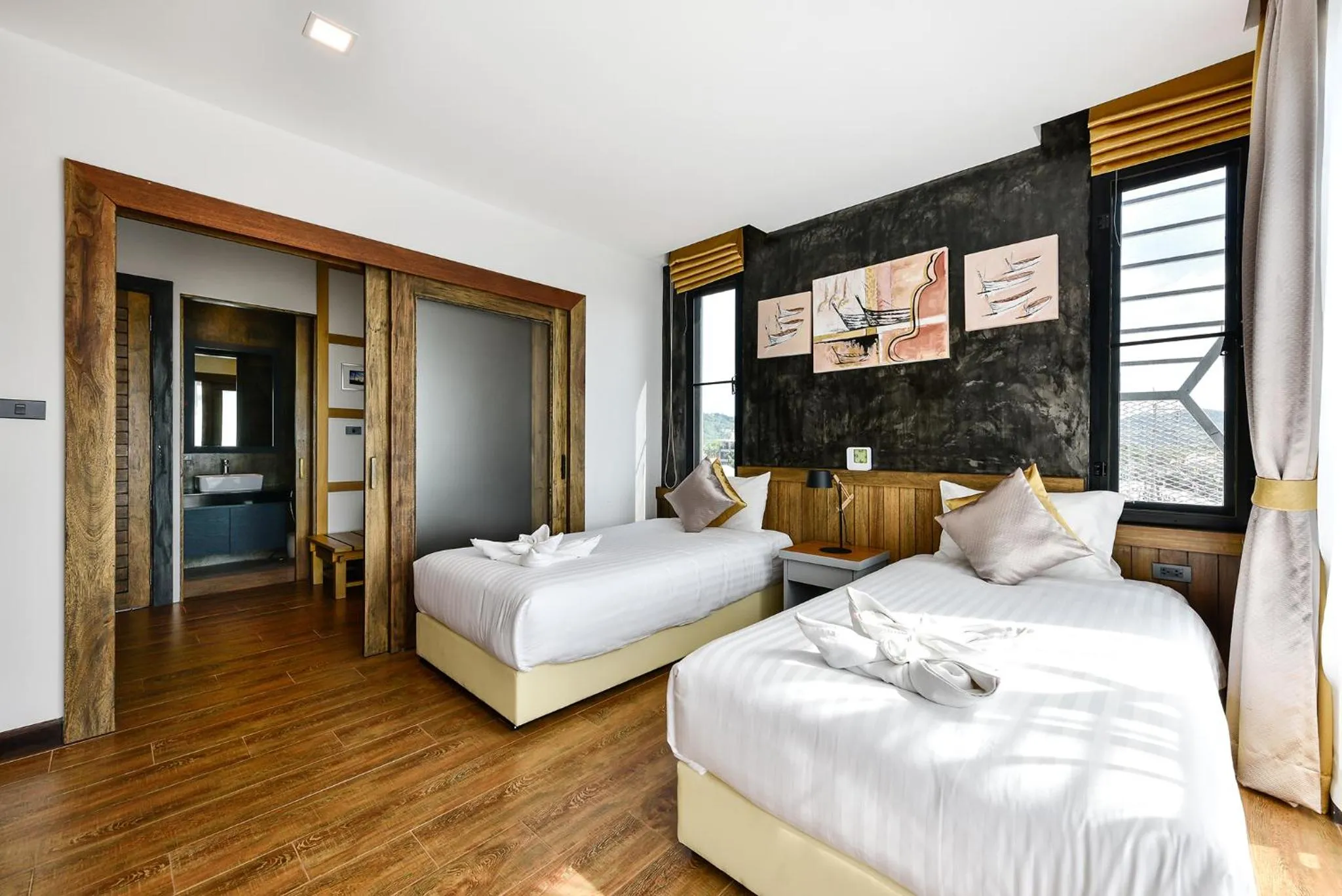 Bed in Casa Bella Phuket