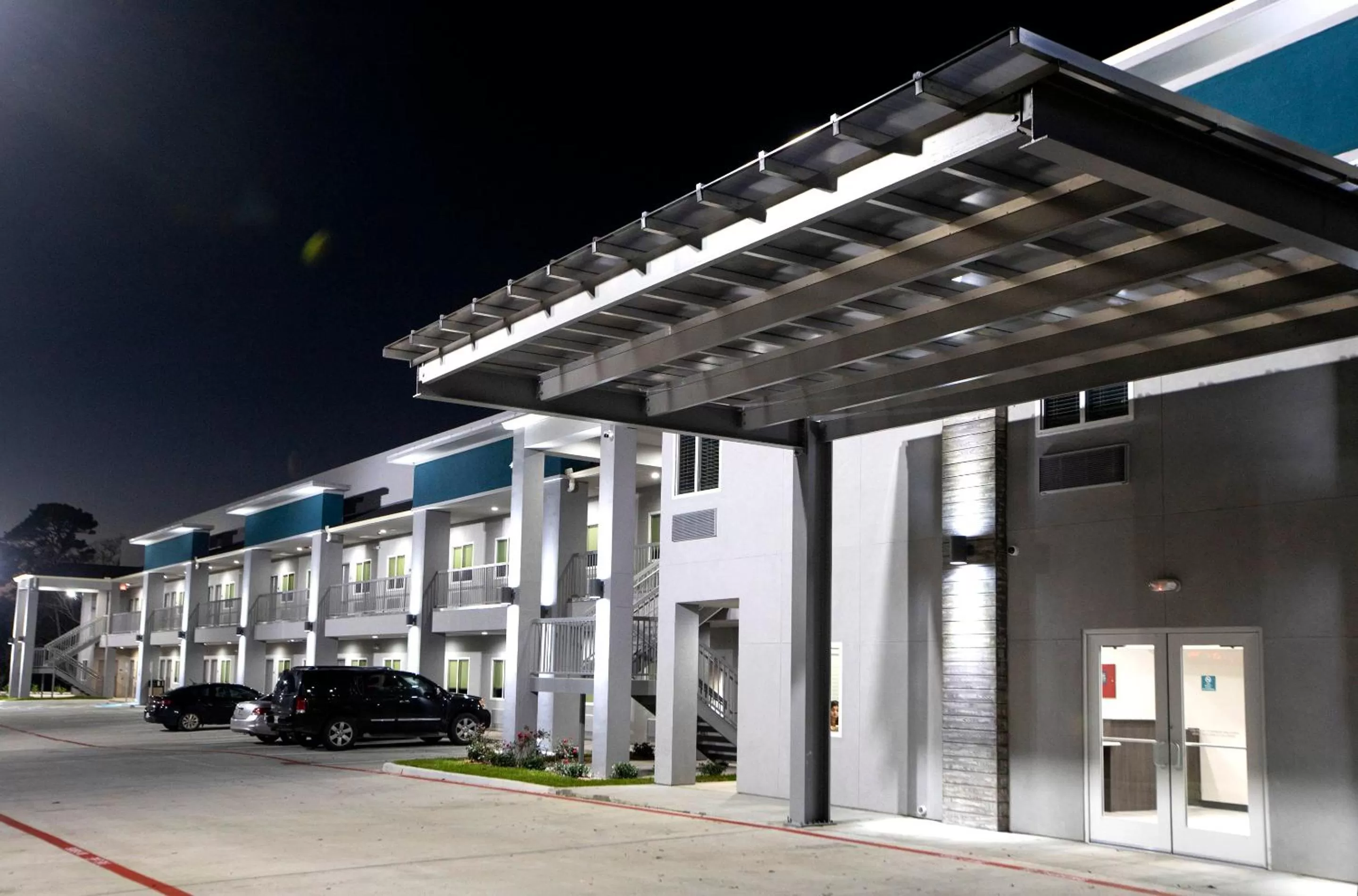 Property building in Express Inn