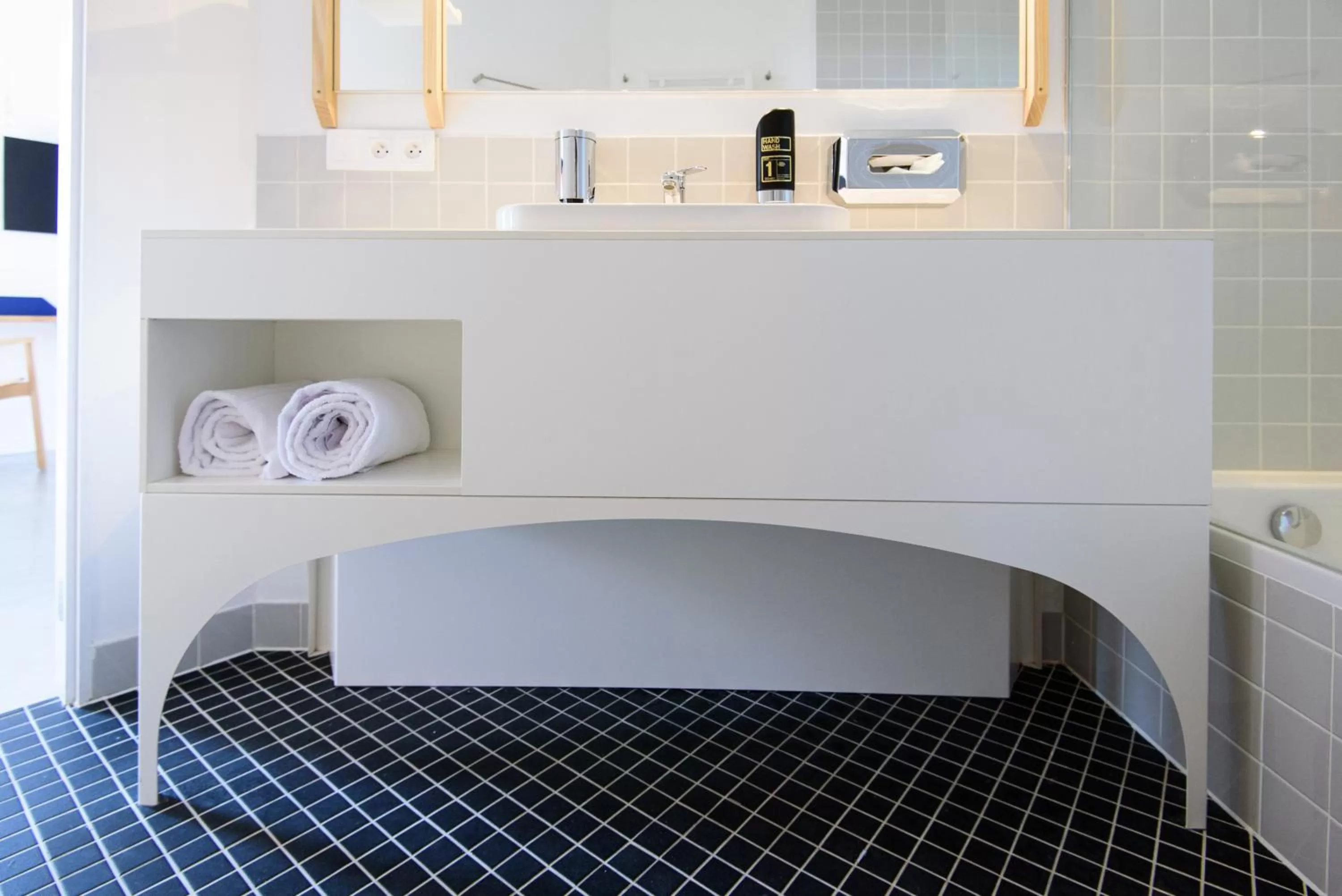 Bathroom in Hôtel Belvue