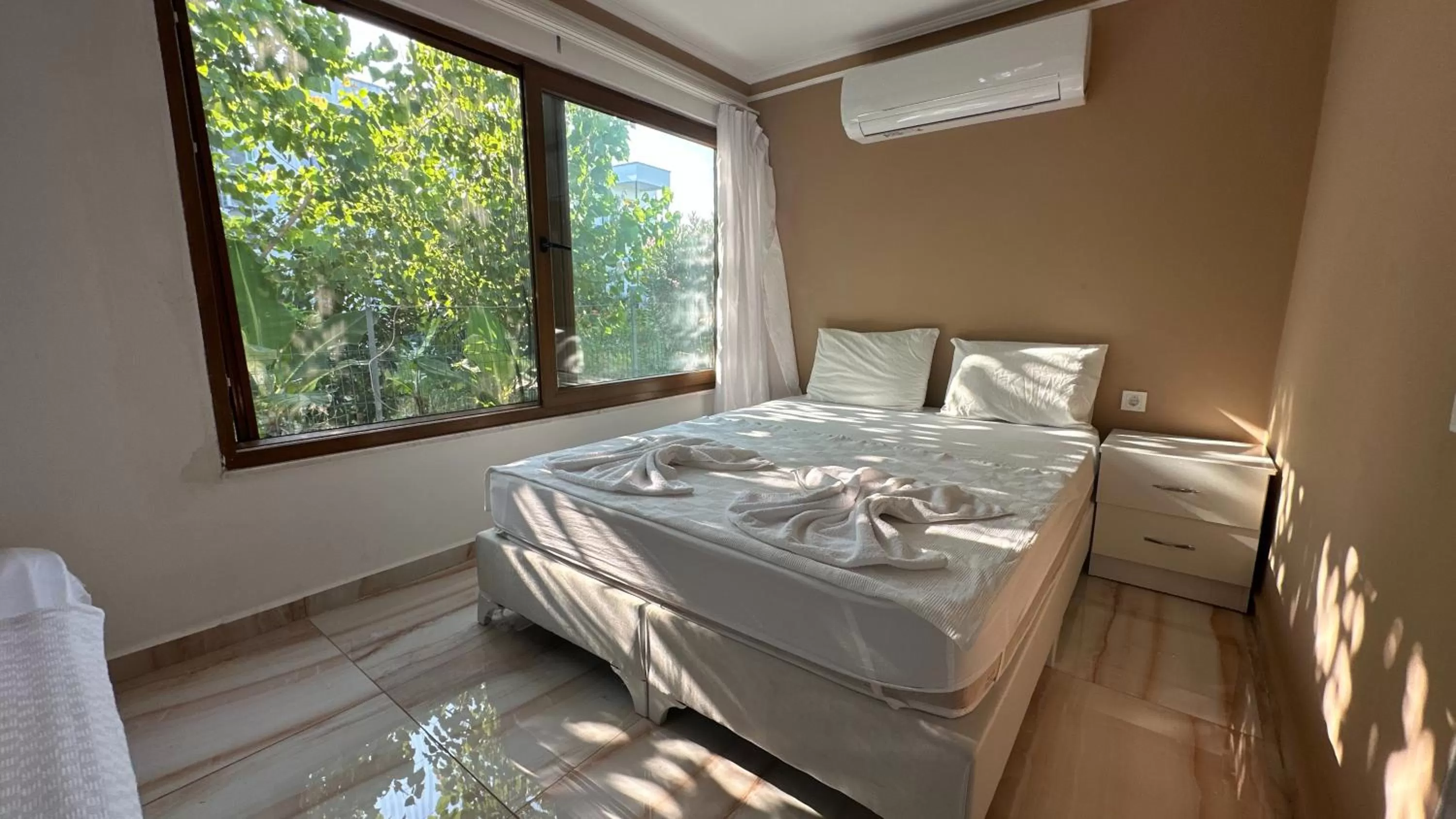 Bed in Kiriş Garden Hotel