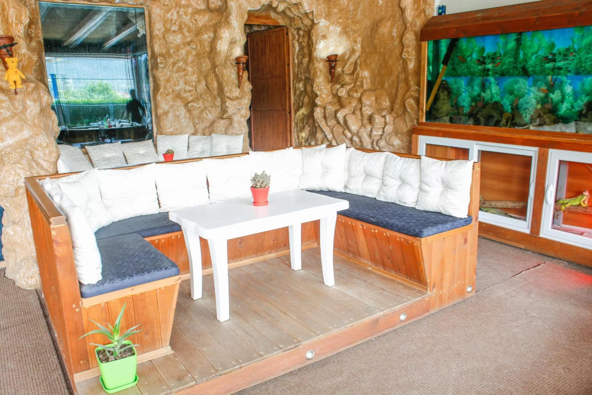 Lounge or bar in Hotel Shpella