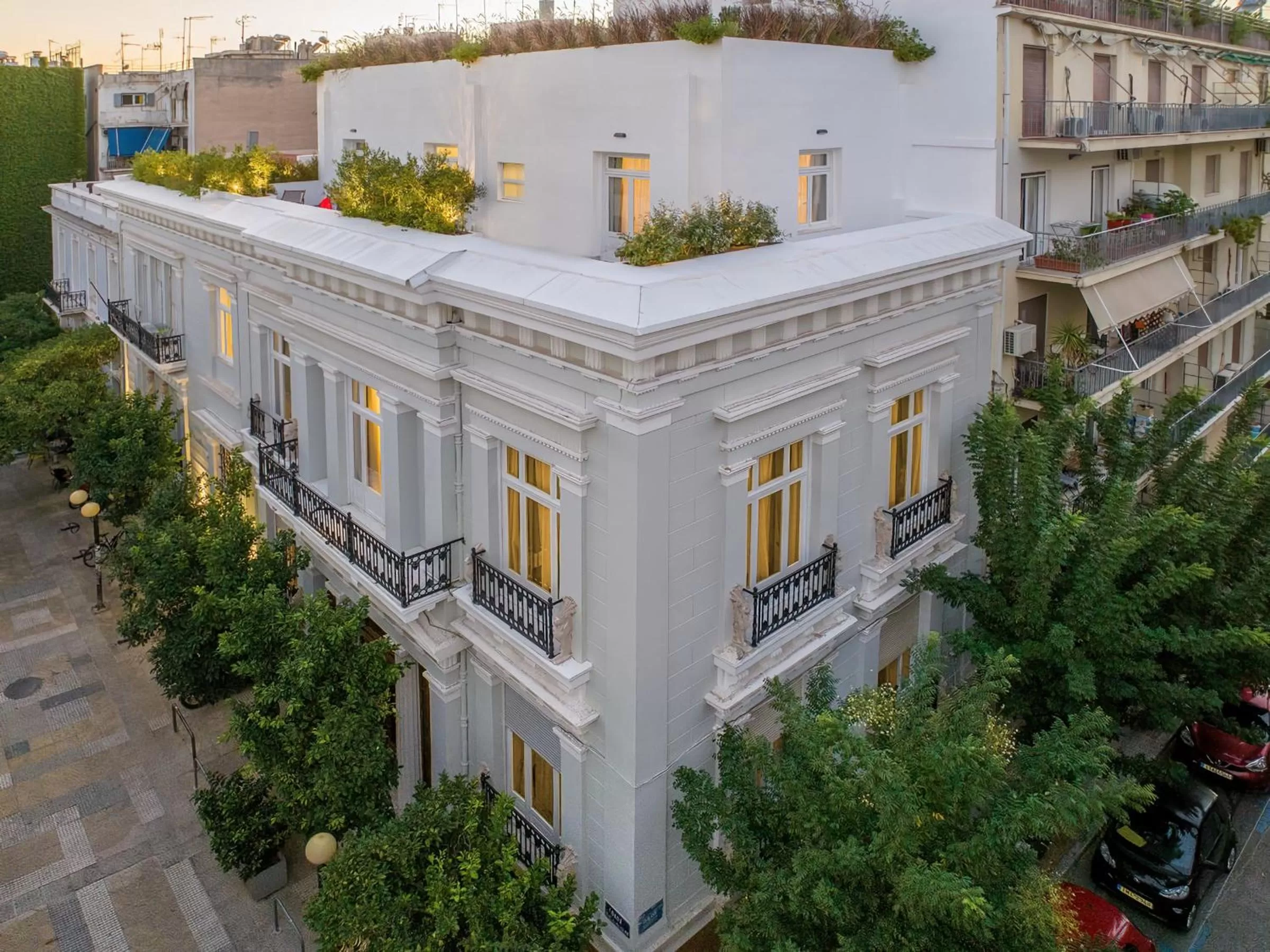 Property building in Athens Flair