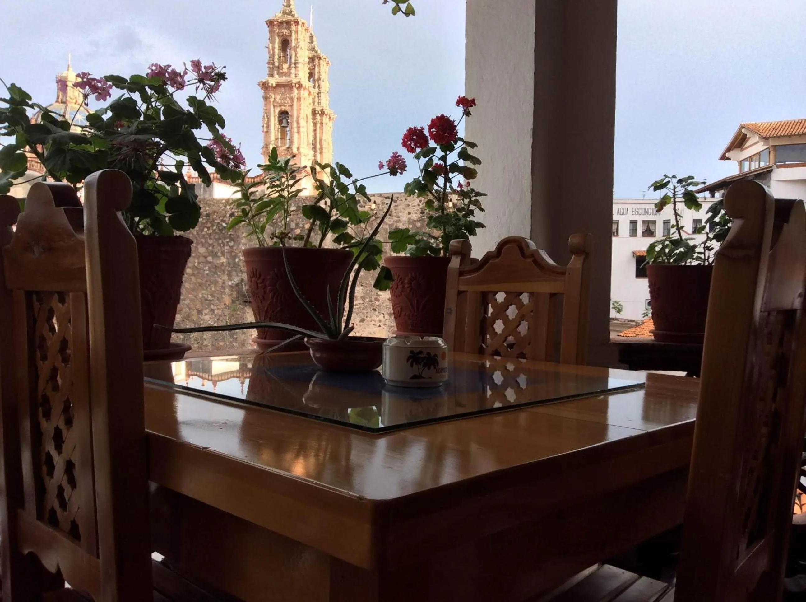 Restaurant/places to eat in Hotel Mi Casita