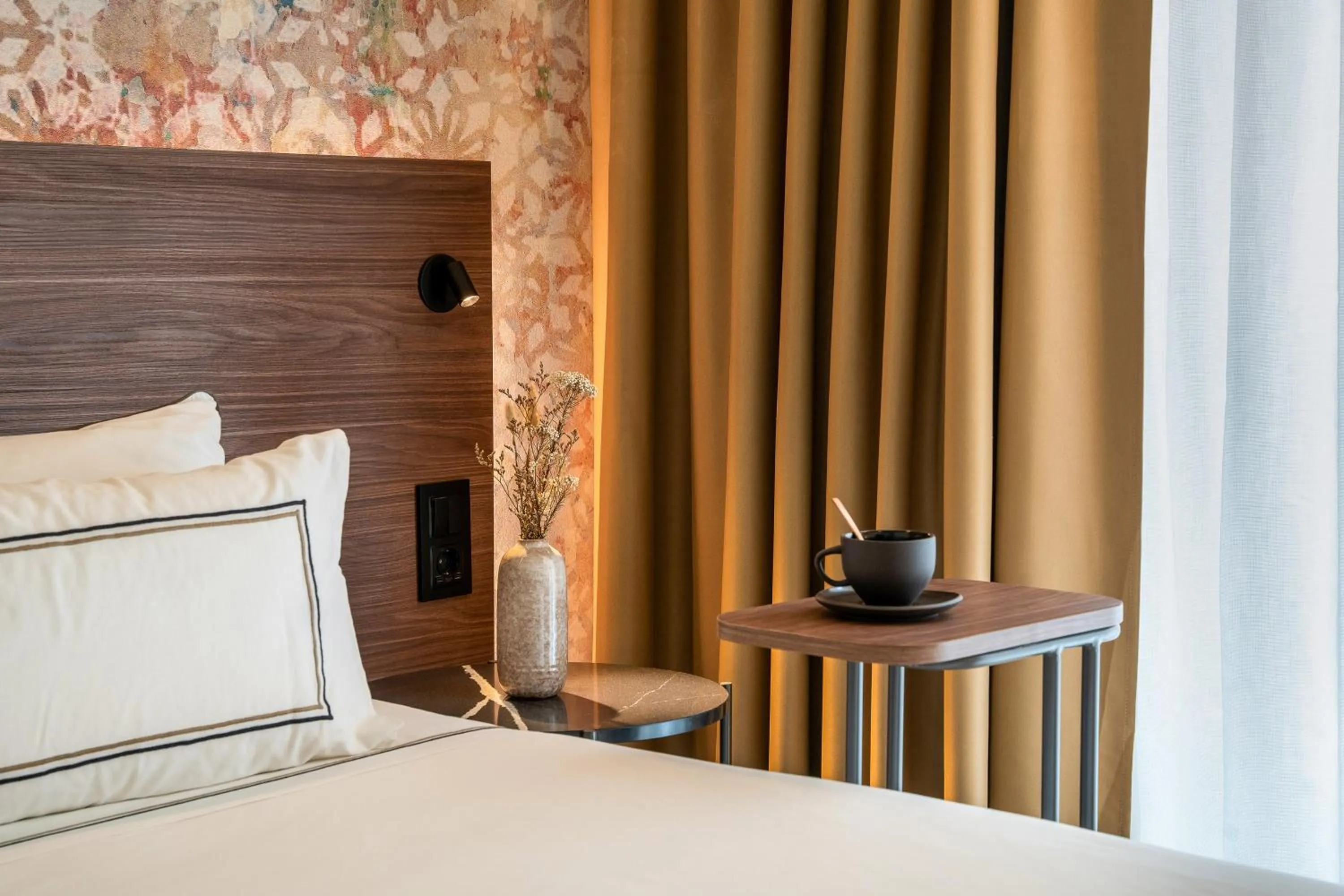 Bed in Meliá Granada