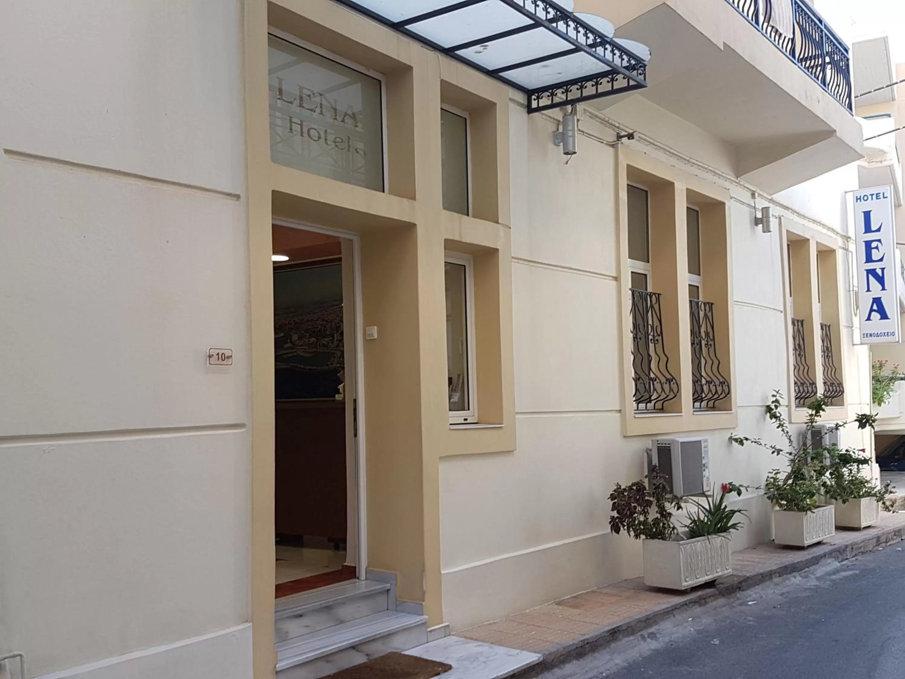 Floor plan in Lena Hotel