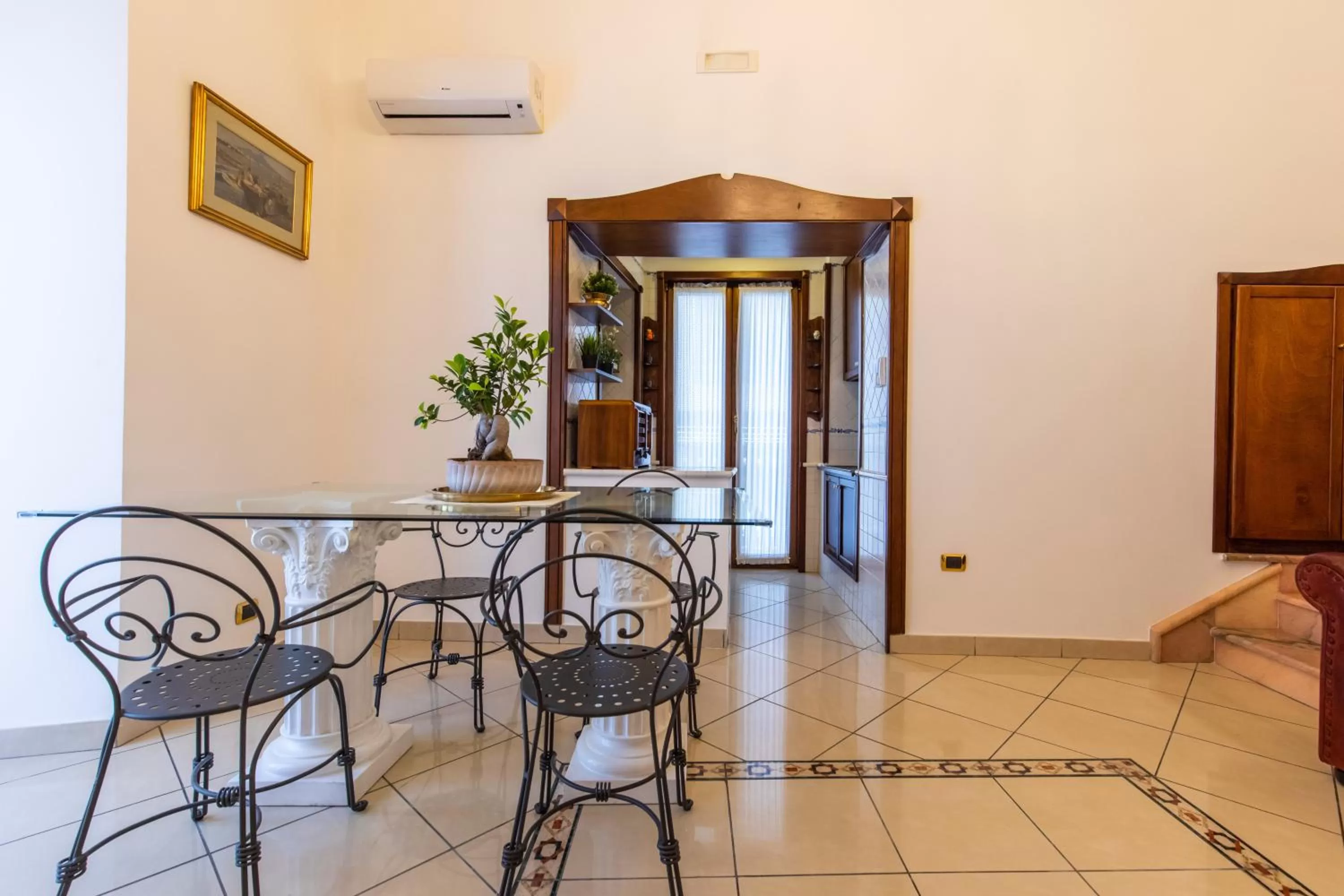 Lounge or bar in Medina Central