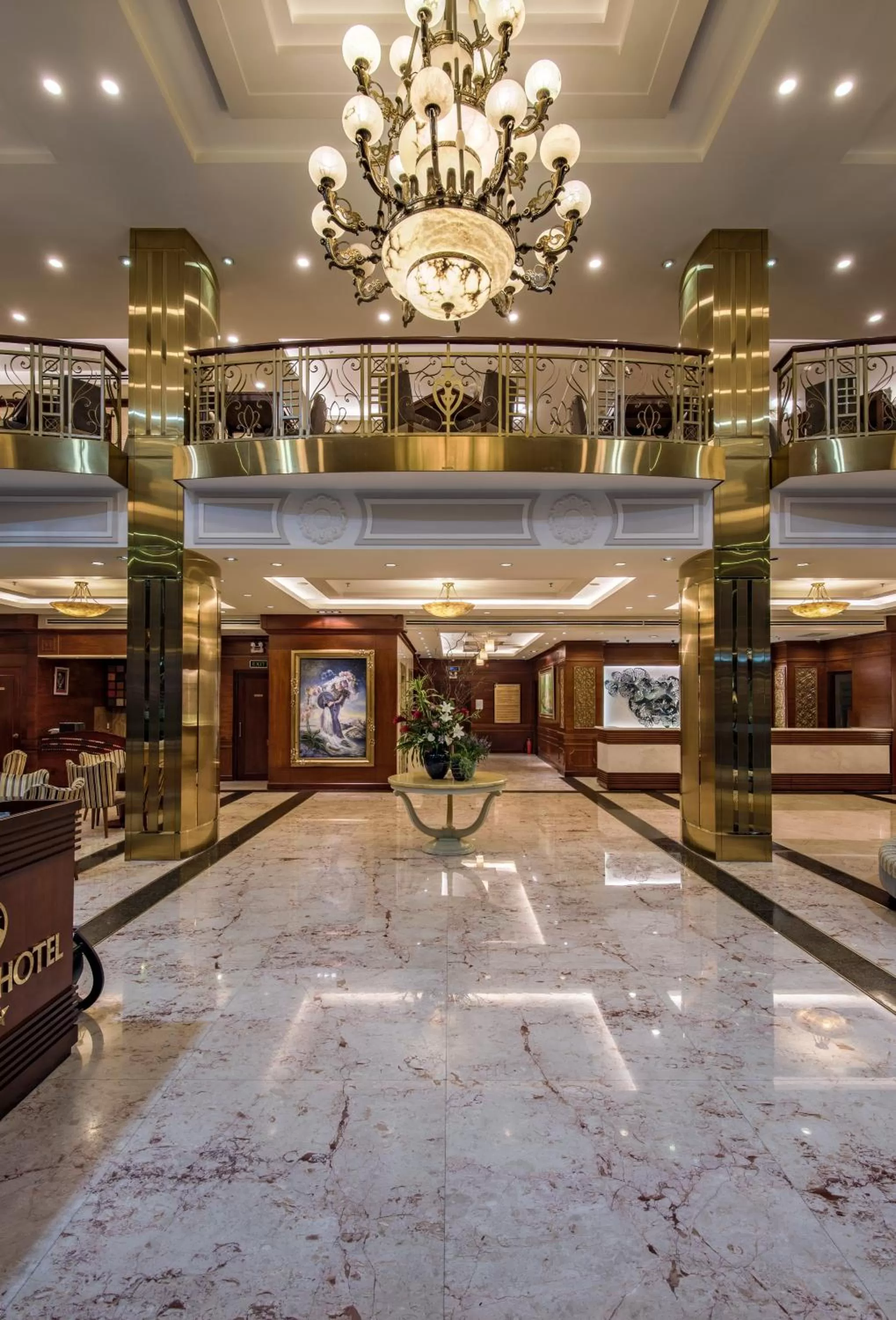 Night in Aquari Hotel