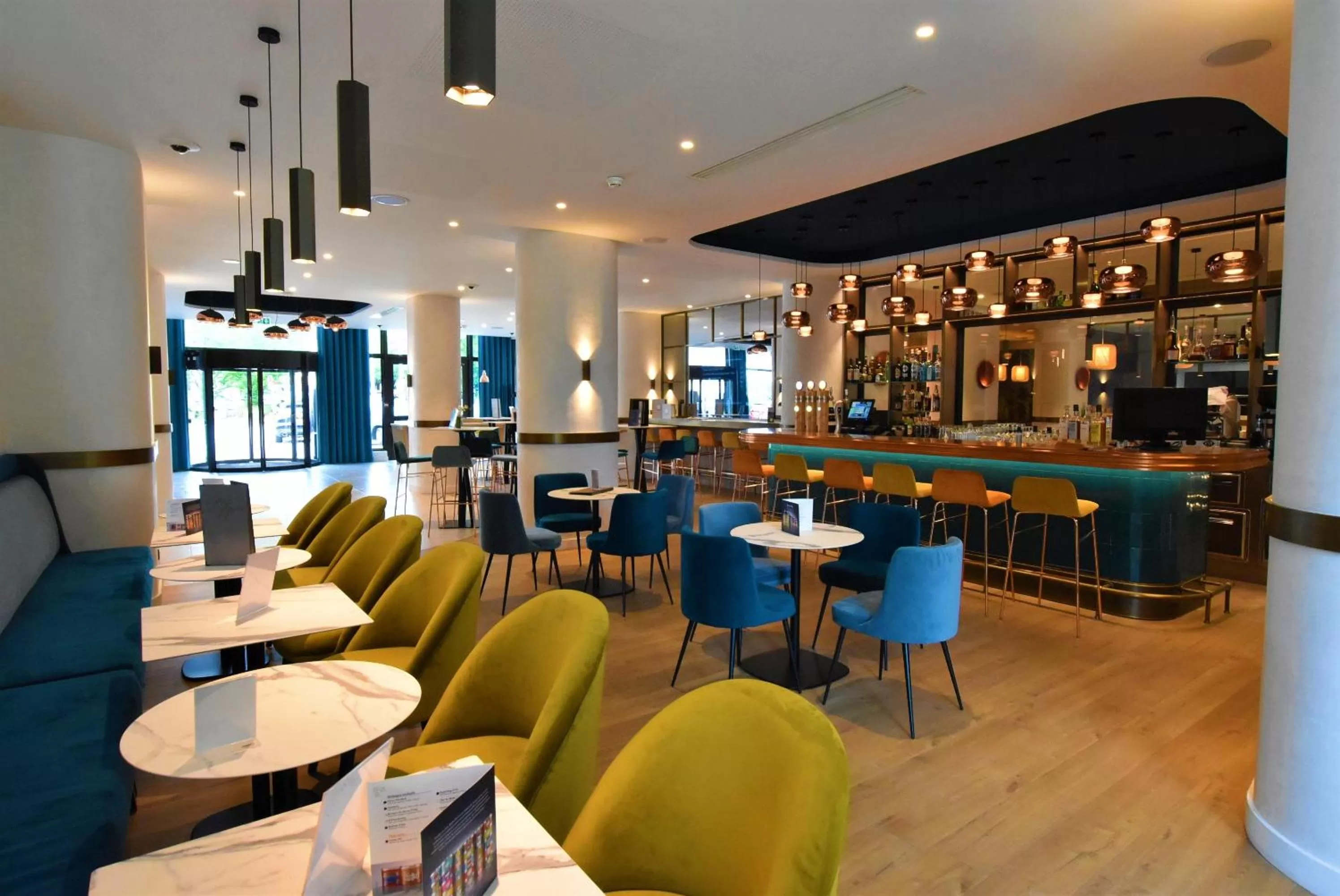 Restaurant/places to eat in Golden Tulip Aix les Bains - Hotel & Spa