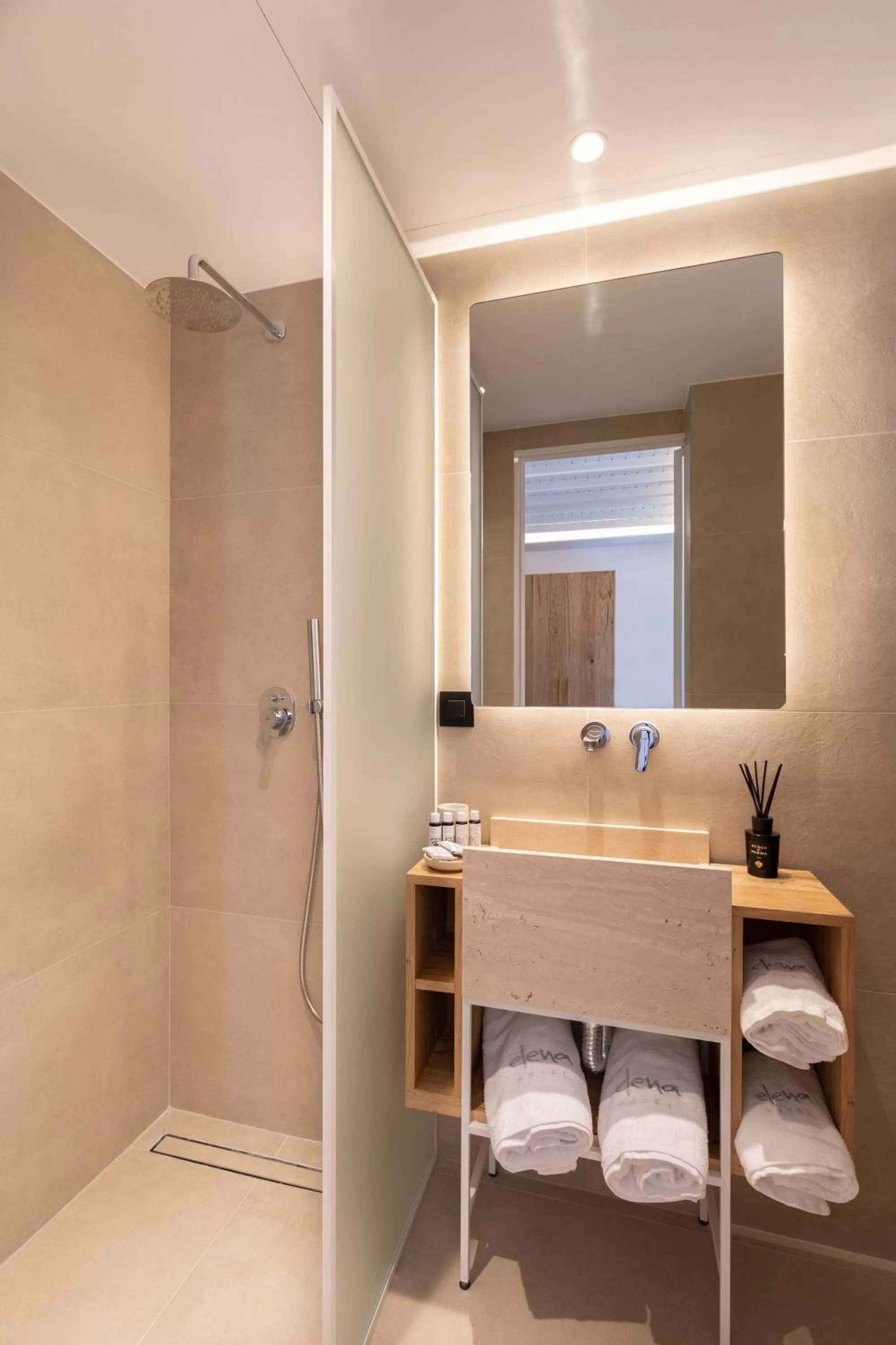 Shower in Elena Hotel Mykonos