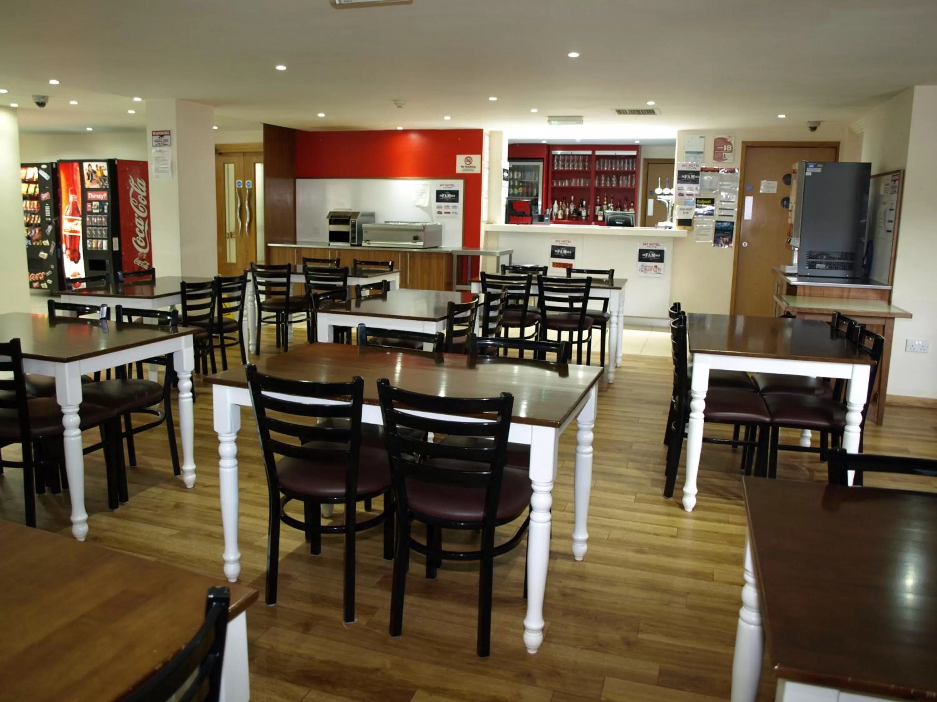 Restaurant/places to eat in 247Hotel