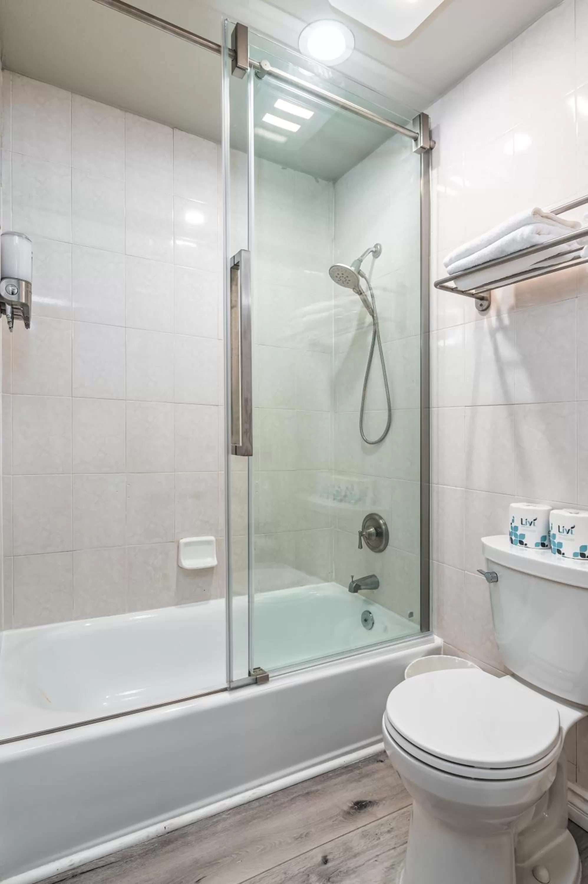 Bathroom in Omeo Suites