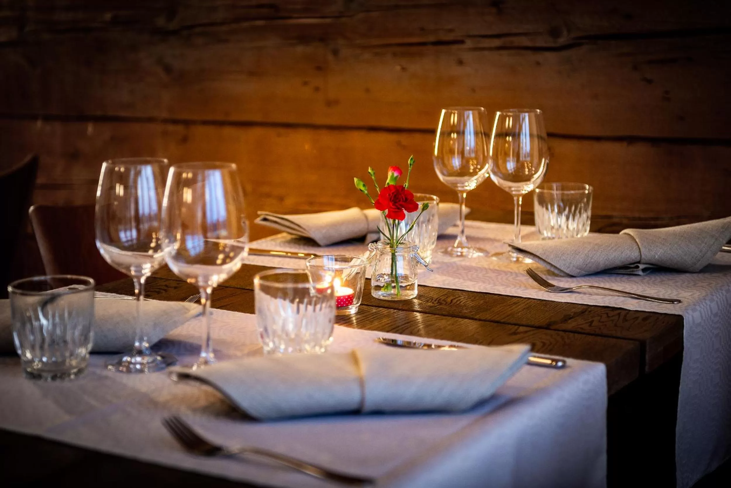 Restaurant/places to eat in De Gamlas Hem Hotel & Restaurant