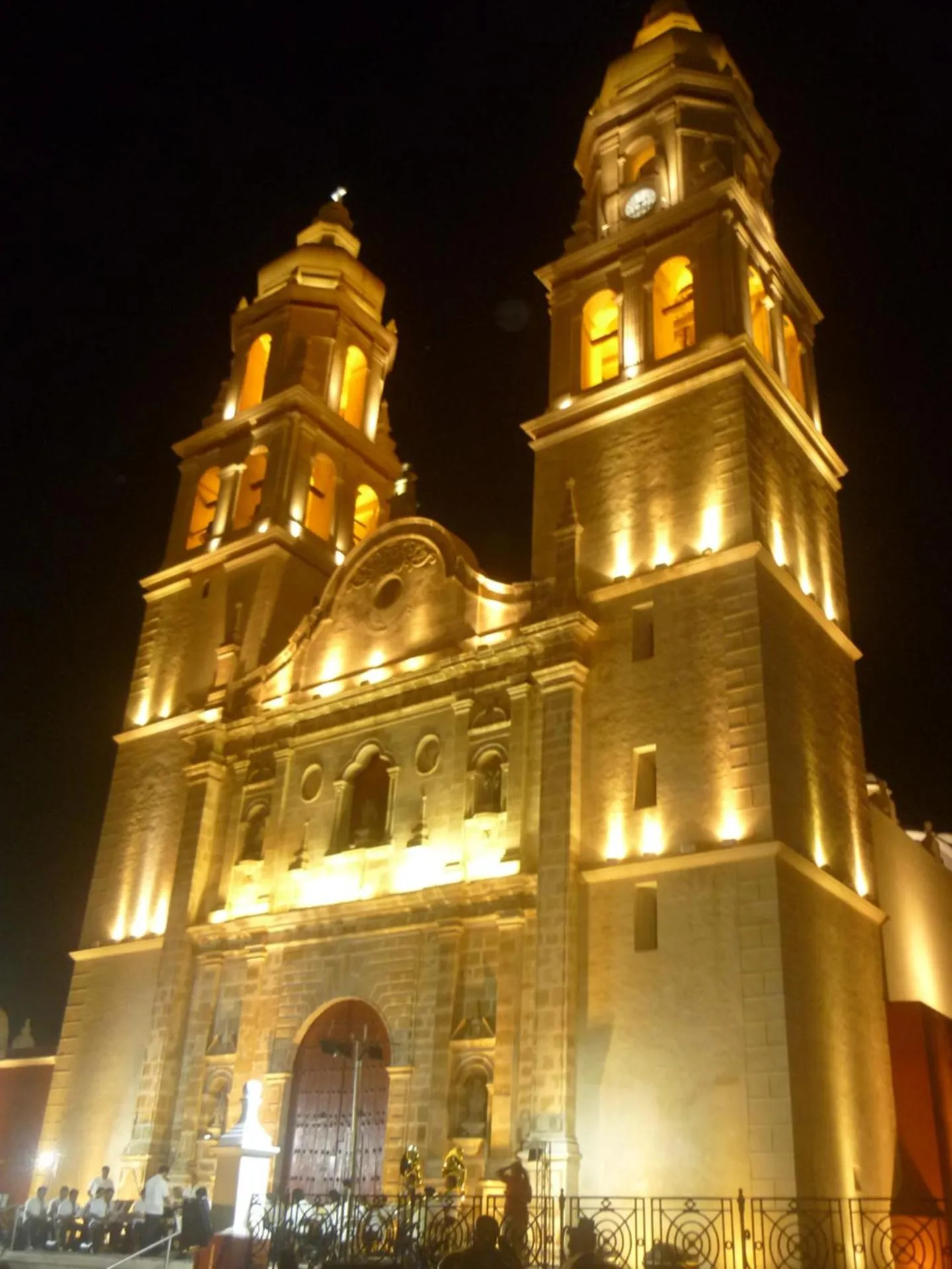 Property building in Hotel Maya Ah Kim Pech