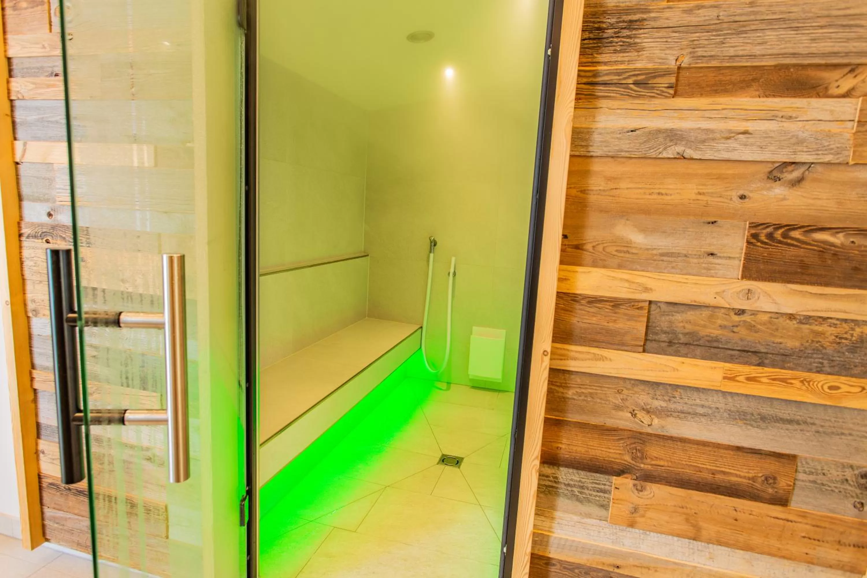 Steam room in Hotel Rösslhof