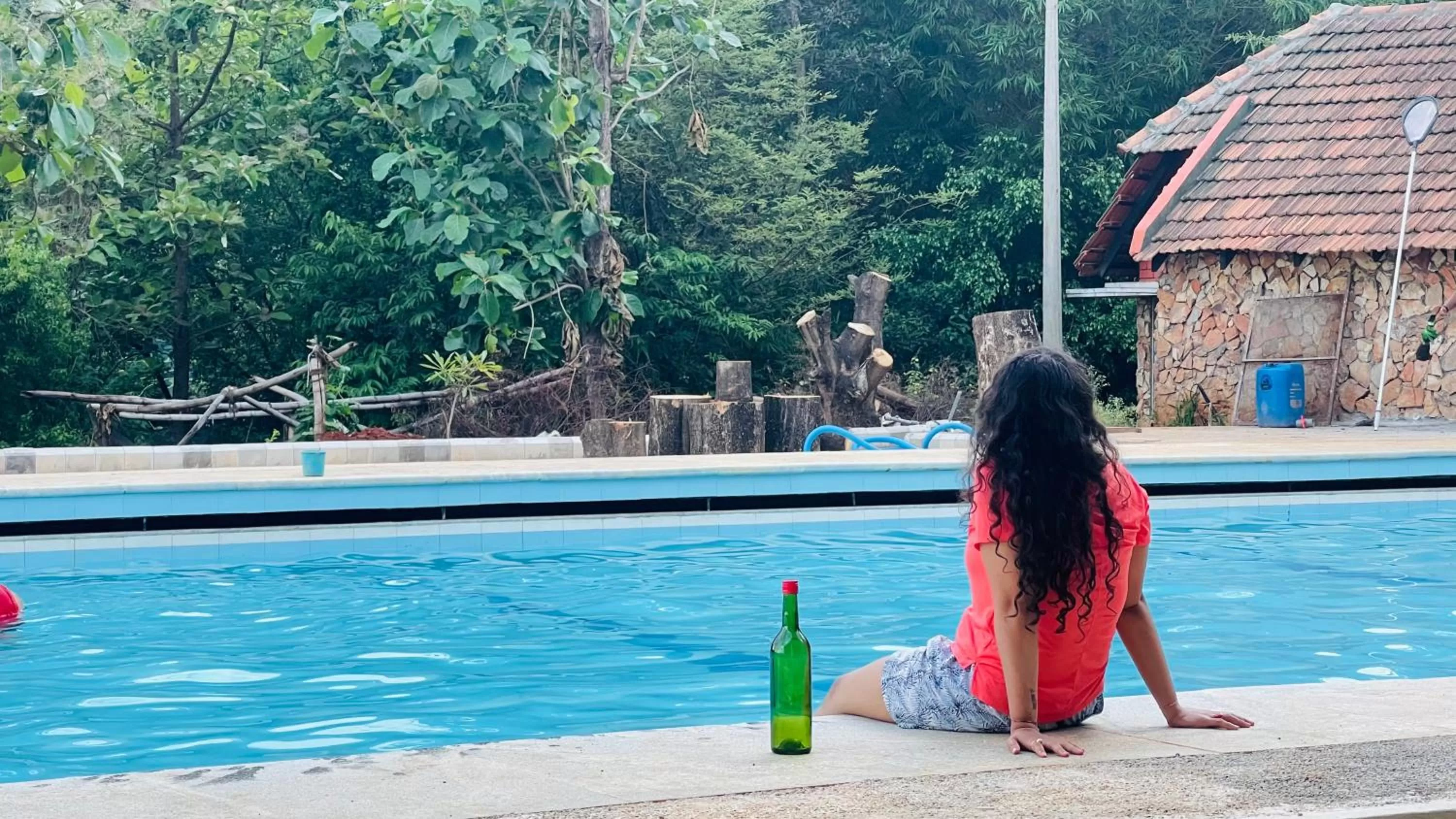 Swimming pool in Commune18 Resort Chikmagalur