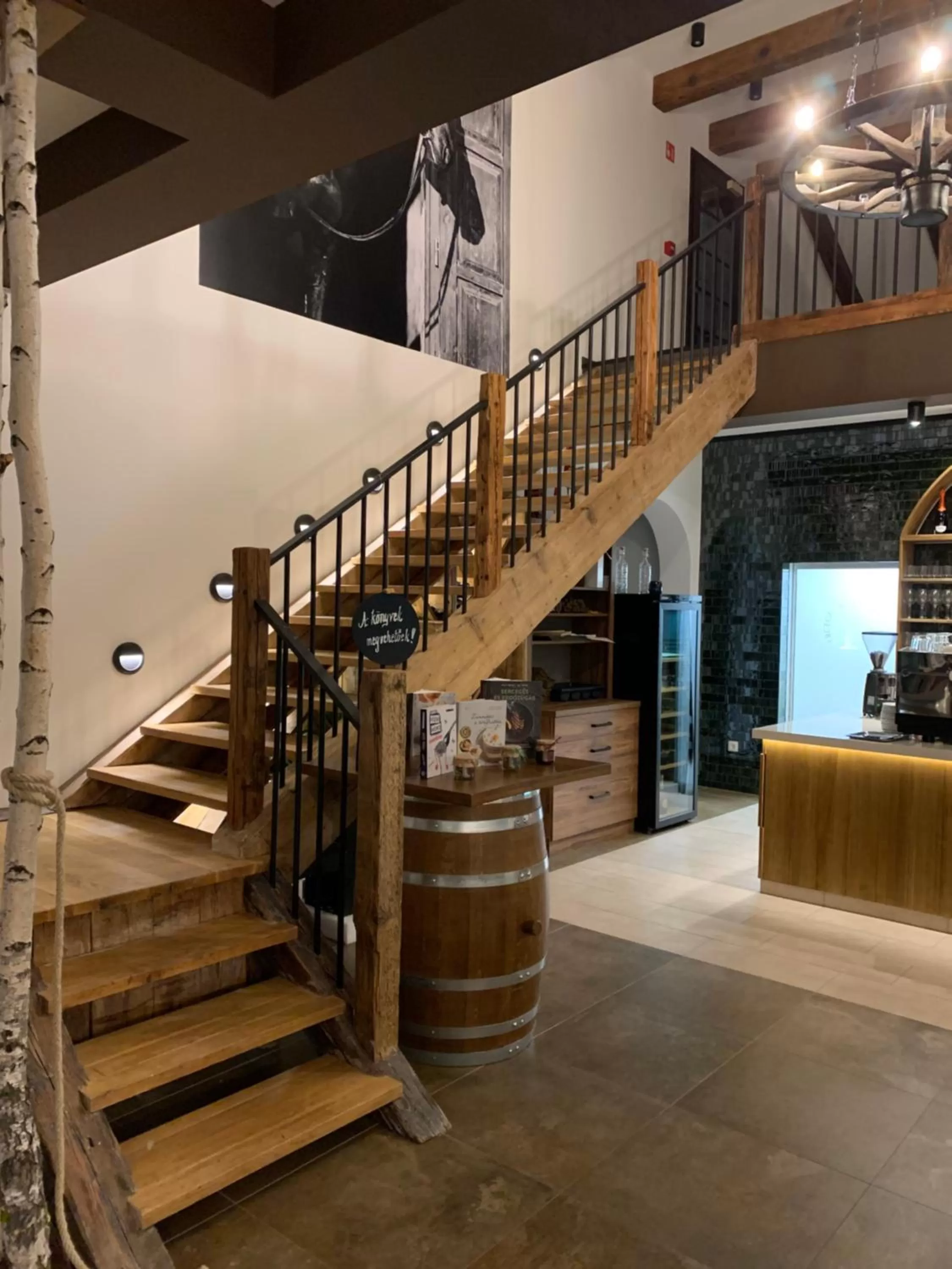 Property building in A Fogadó