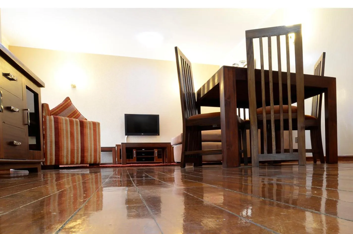 Seating area in Waridi Paradise Hotel and Suites