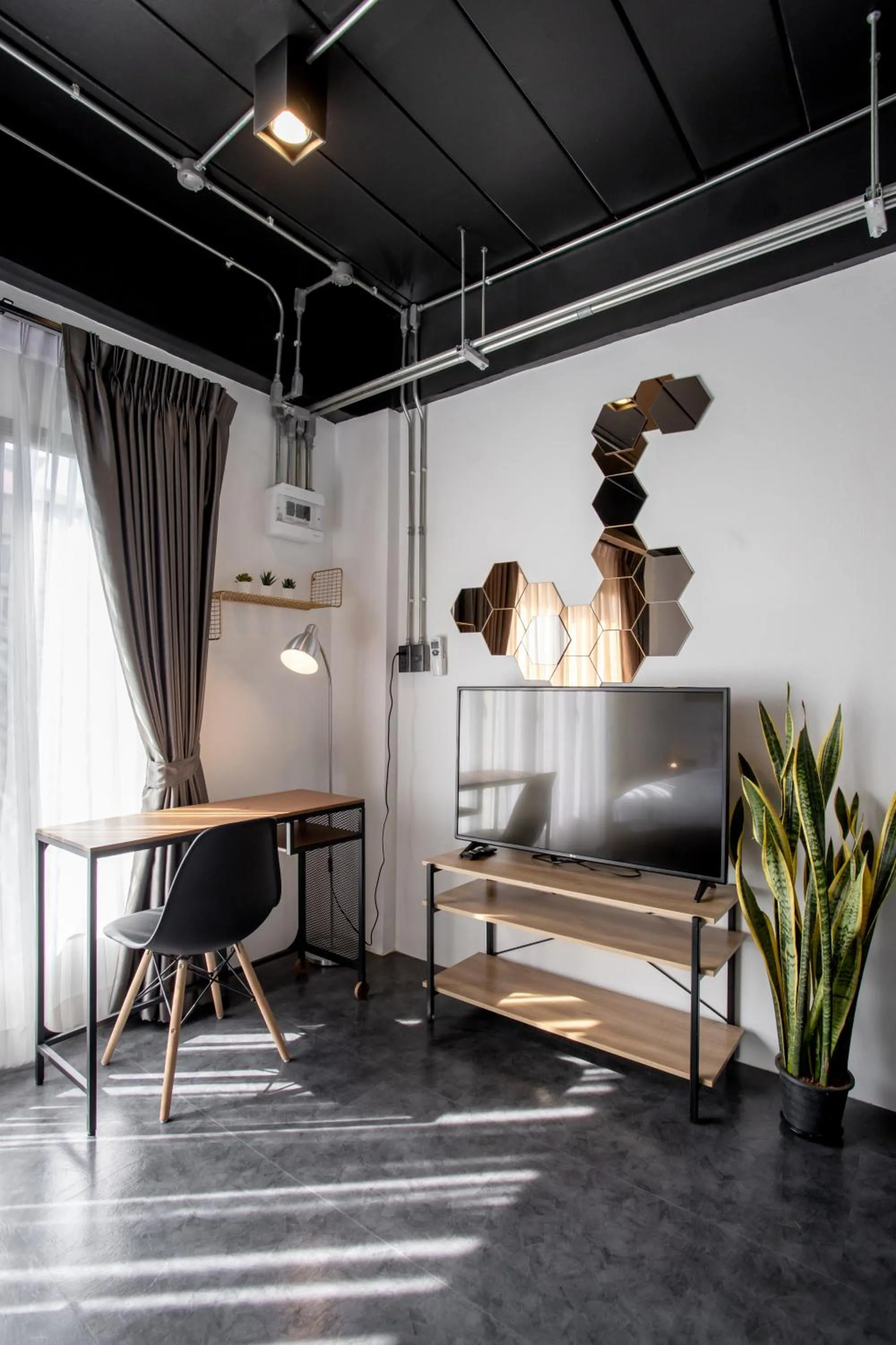 Bedroom in My Loft Hotel SHA