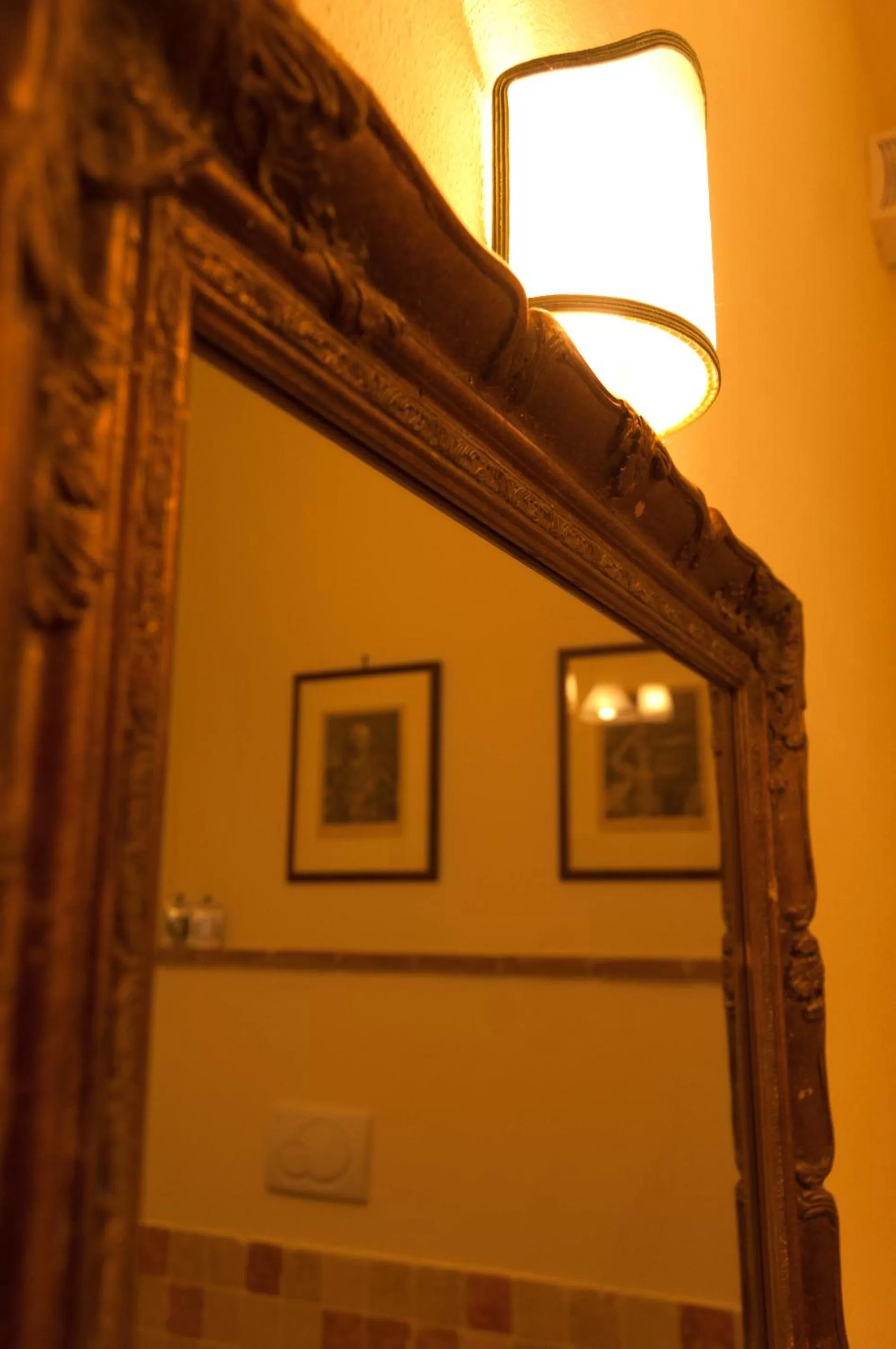 Bathroom in Palazzo Benucci