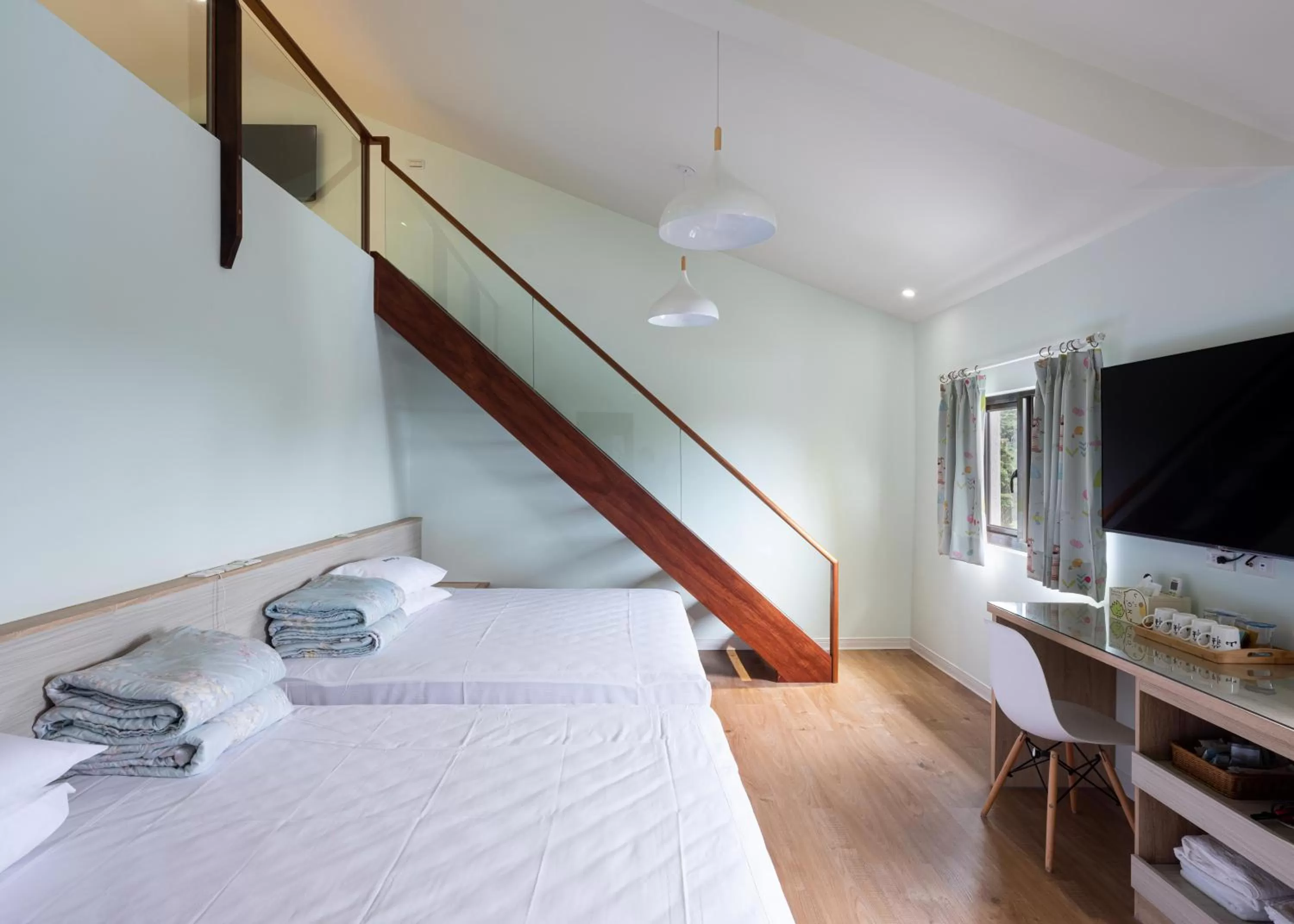 Decorative detail, Bed in 名竹旅社 Minzu Hotel