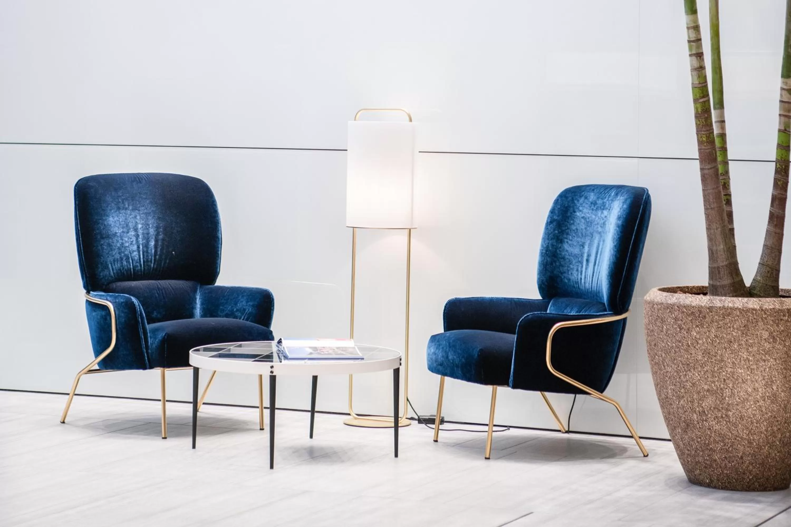 Lobby or reception in INNSiDE by Meliá Milano Torre GalFa