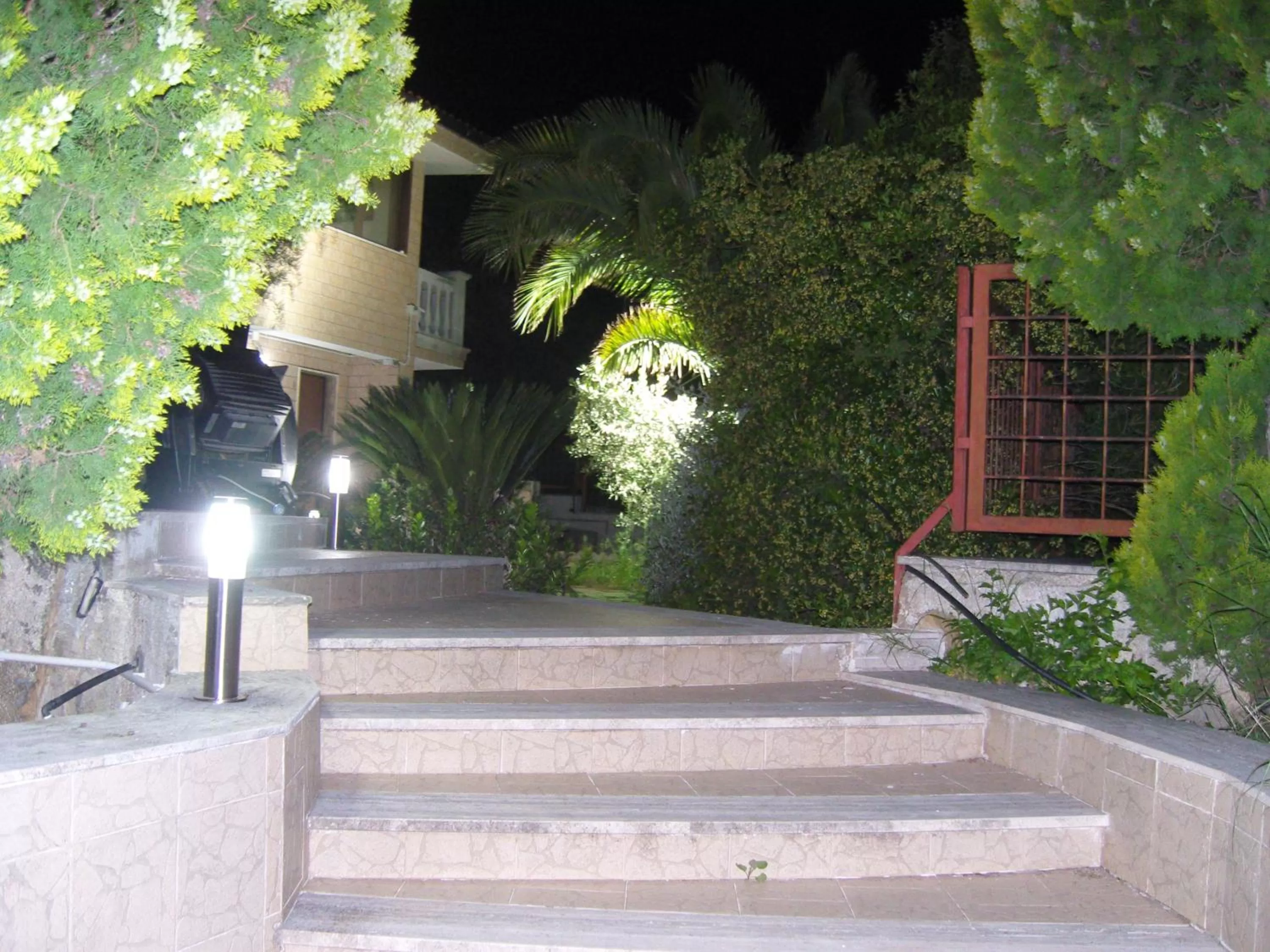 Garden in Le Sirene Bed and Breakfast