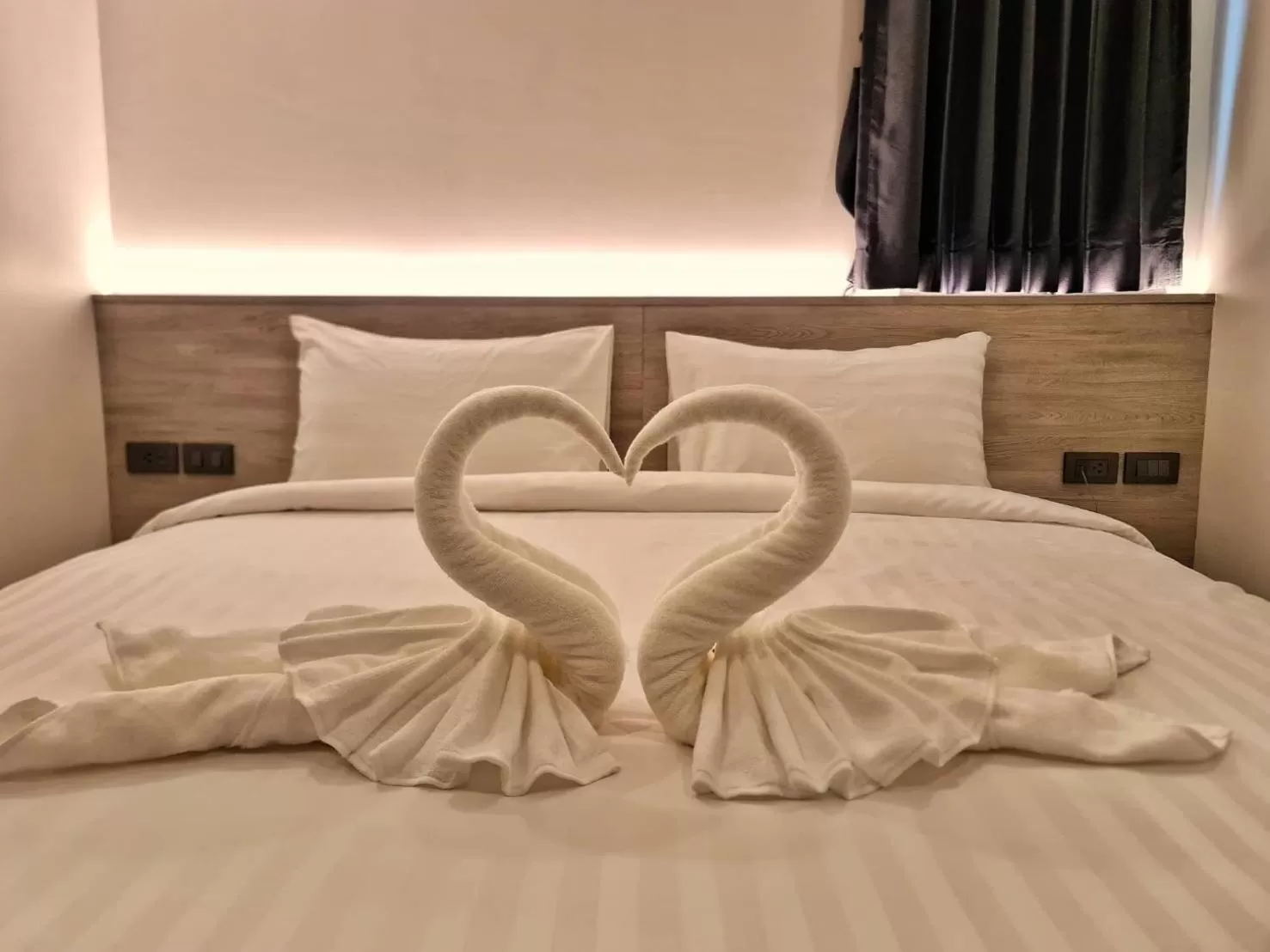 Bed in Thana Wisut Hotel