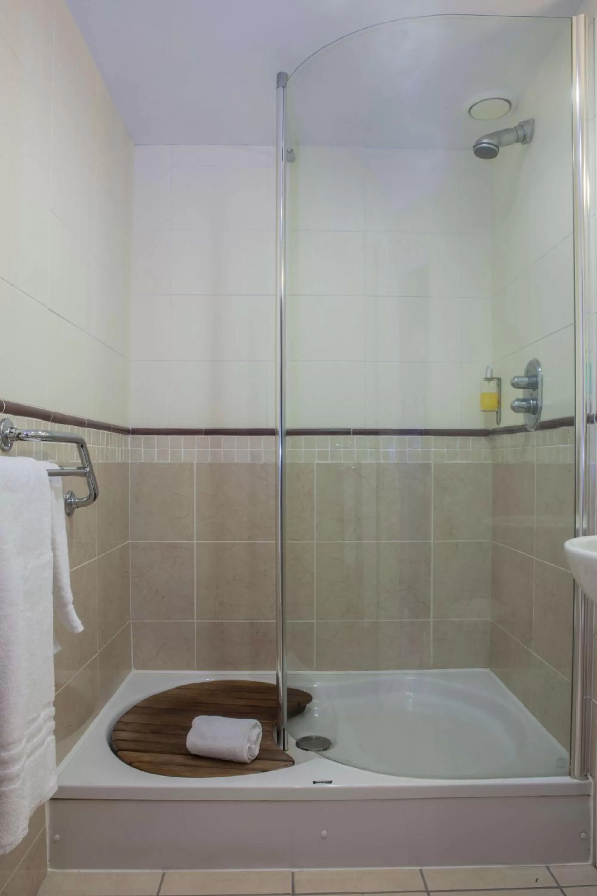 Bathroom in Four Seasons Hotel & Leisure Club