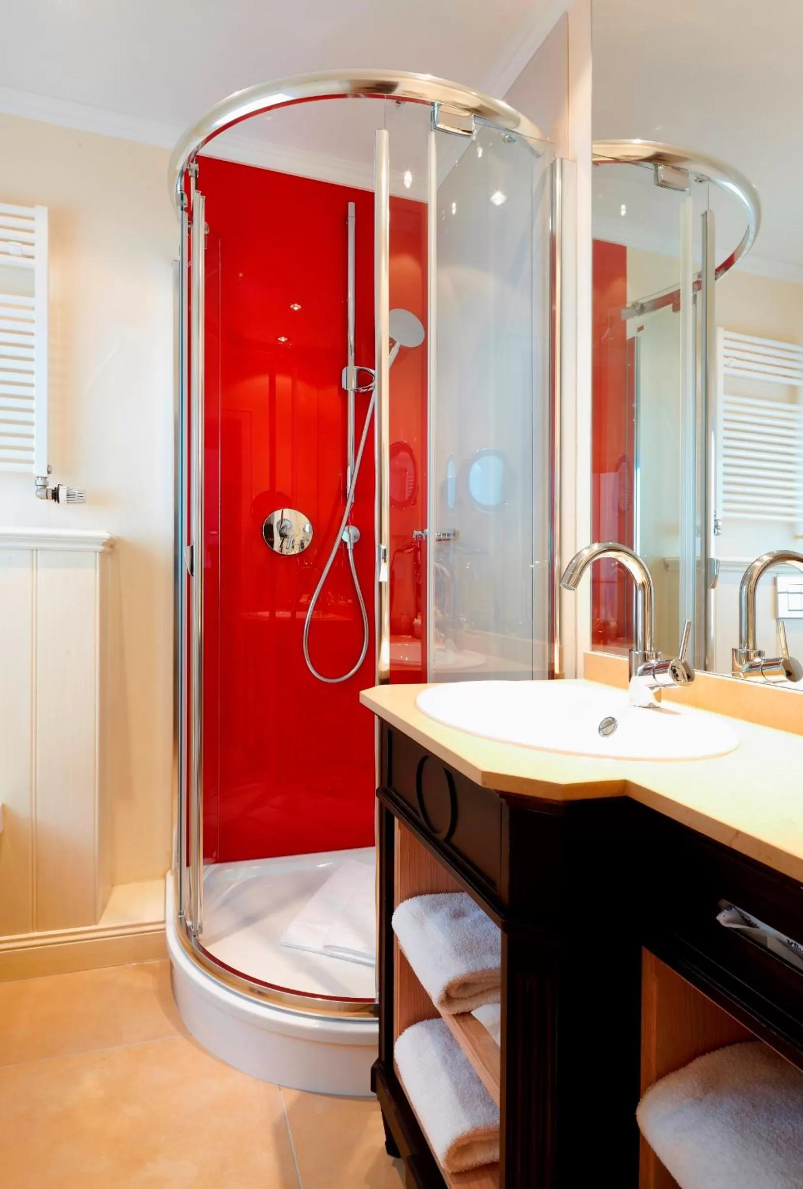 Bathroom in Relais & Châteaux Hardenberg BurgHotel