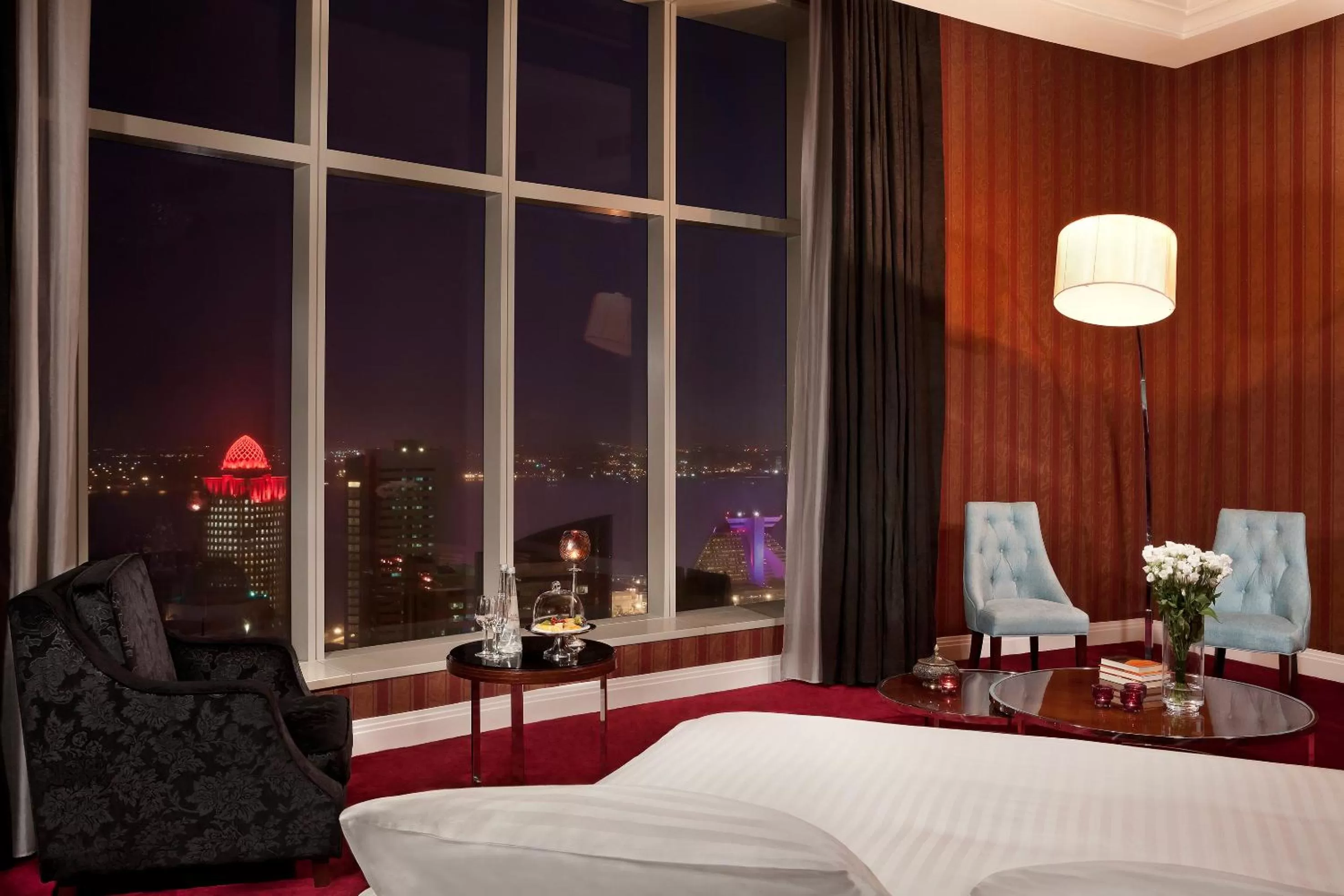 City view, Bed in Best Plaza West Bay Hotel